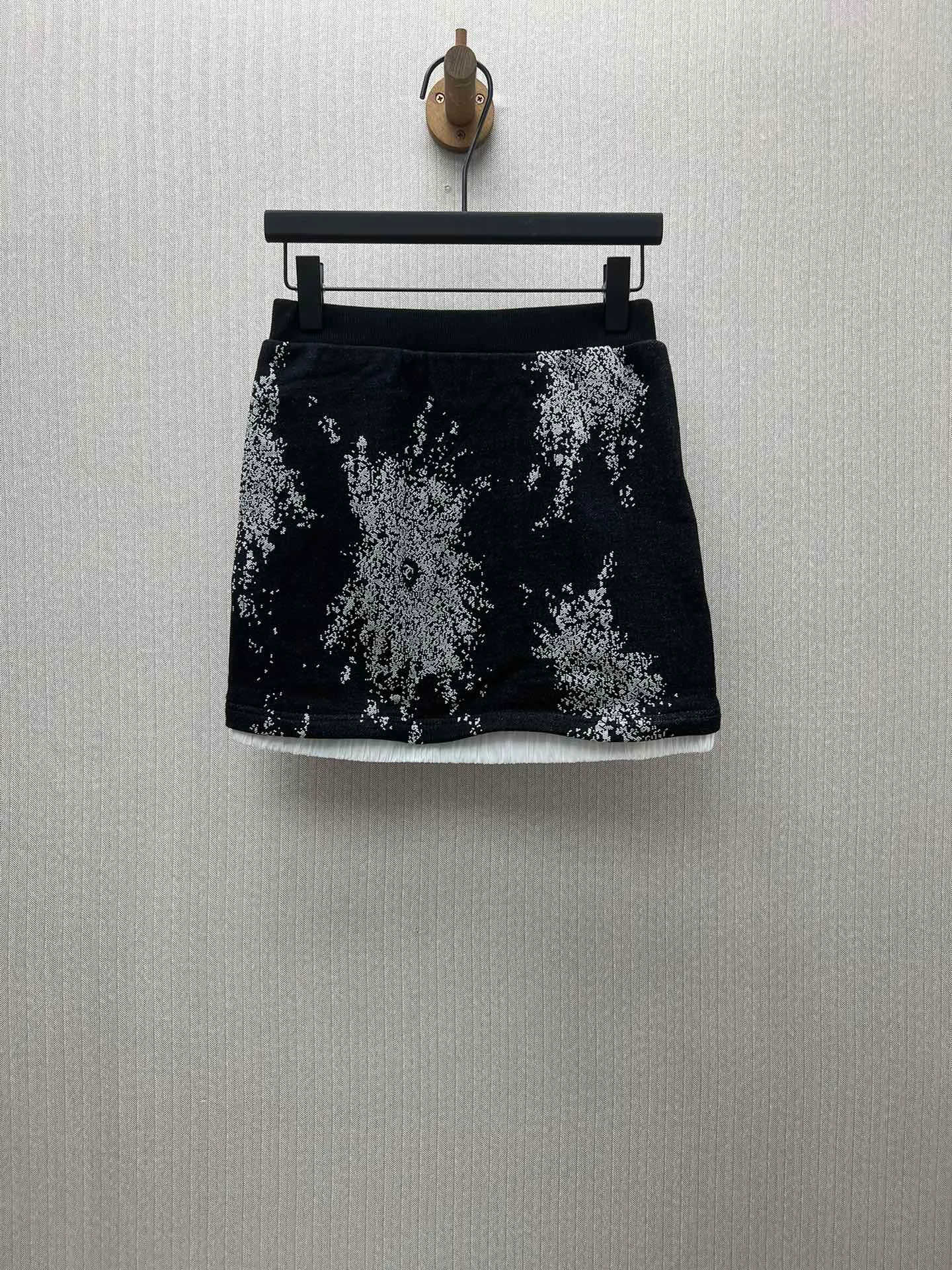 🅿️400 Chanel 25ss new autumn and winter preview series solid color cotton skirt casual short skirt women's size: S.M.L.