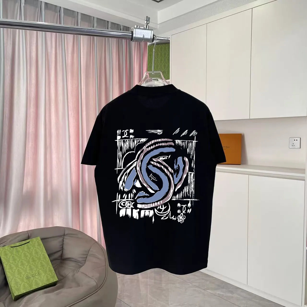 🅿️170 CHANE* Xiaoxiang 2025 autumn new style Double C letter logo printing short-sleeved T-shirt Customized fabric 300g Same style for men and women Size: S M L XL XXL five sizes Color: black white pink rose red