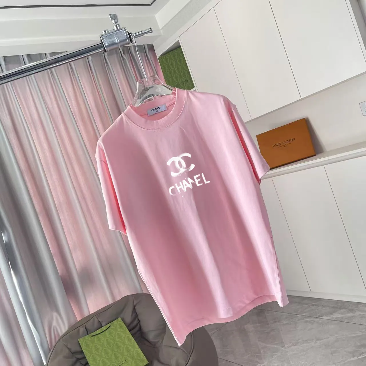 🅿️170 CHANE* Xiaoxiang 2025 autumn new style Double C letter logo printing short-sleeved T-shirt Customized fabric 300g Same style for men and women Size: S M L XL XXL Five codes Color: black white pink sky blue