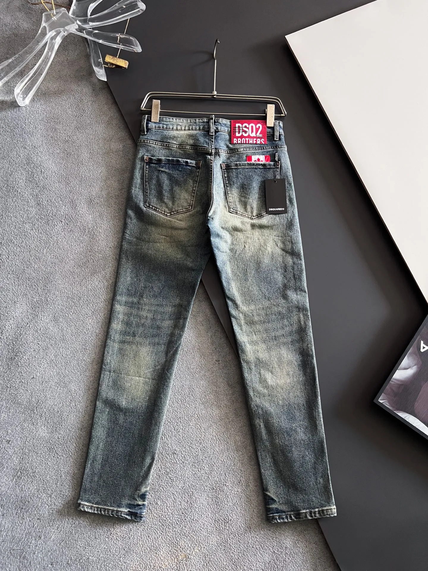 P230 D2*, 2818 heavy-duty washed casual jeans, imported original washed stretch fabric, comfortable and elastic, unique design, super correct fit, comfortable and breathable, extremely high grade, counter quality, handsome upper body, size: 29-40