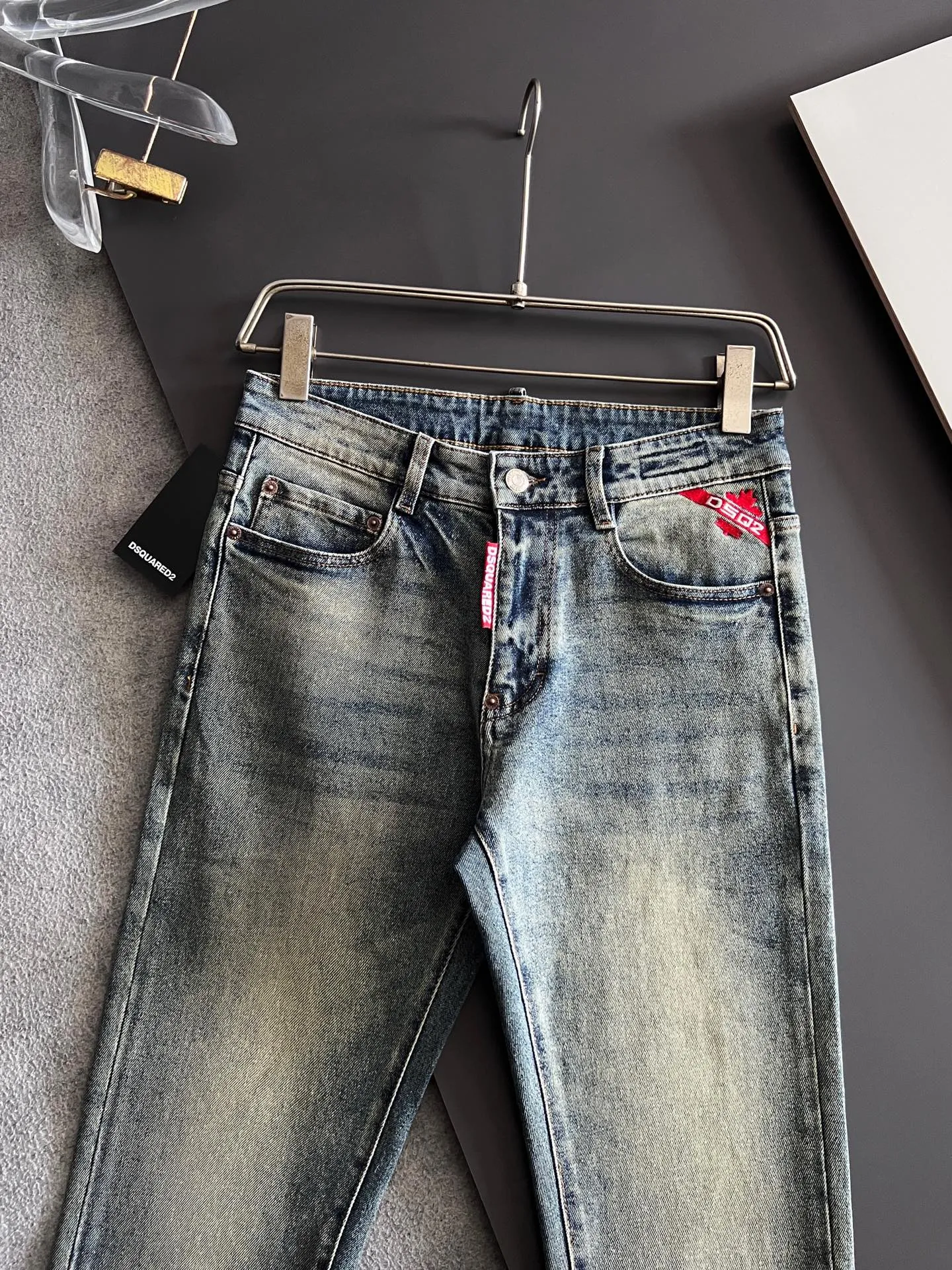 P230 D2*, 2818 heavy-duty washed casual jeans, imported original washed stretch fabric, comfortable and elastic, unique design, super correct fit, comfortable and breathable, extremely high grade, counter quality, handsome upper body, size: 29-40