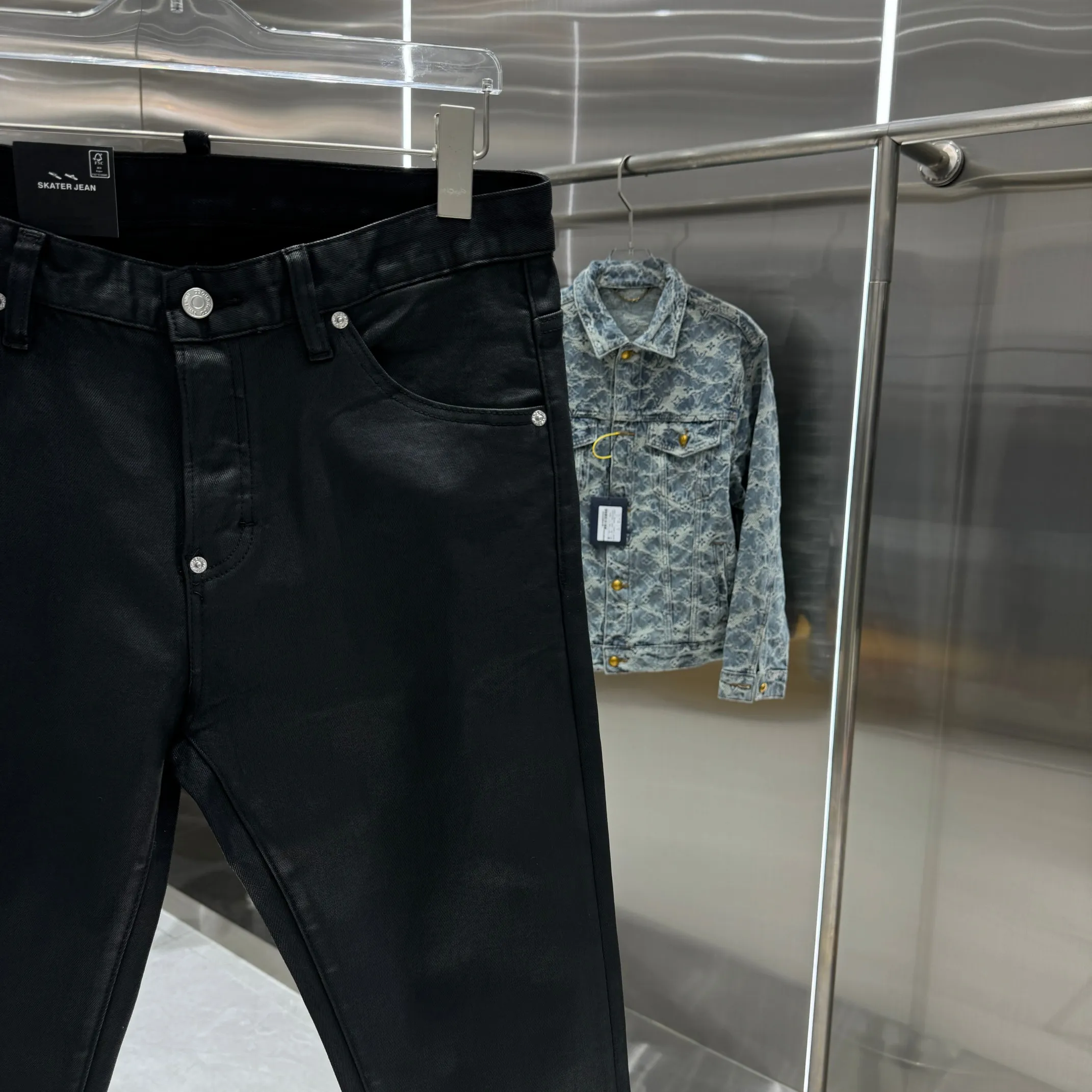 P300 DSQUARED2 Heavy-duty washed craft street fashion slim fit stretch jeans Color Black Size 30 32 34 36 38 40