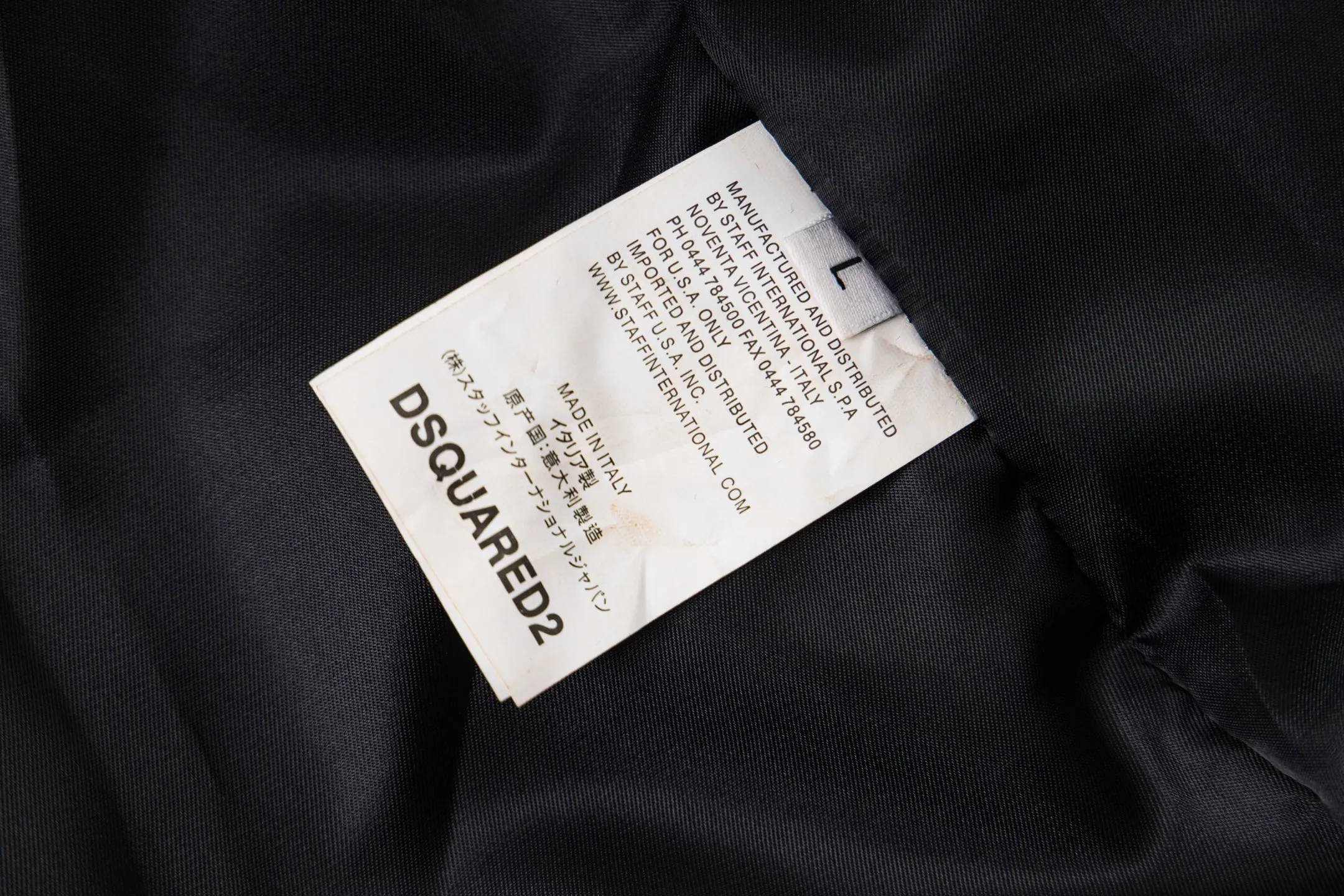 P600 D S Q 2 super high-end black velvet, brand new popular men's zipper jacket with high-end Middle Eastern diamond workmanship, high-end real thing, very fashionable, and the upper body is incomparably handsome.