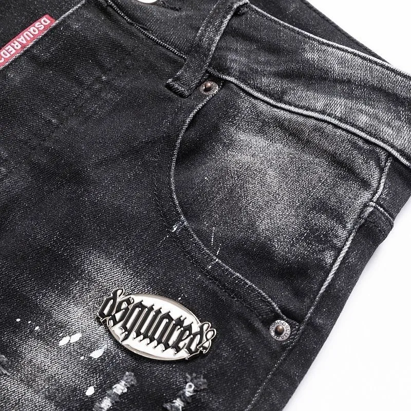 P186 💰 D2 new embroidered men's ripped trendy jeans, elastic personalized patches, slim fit, beggar's pants with small feet, top-quality materials, super soft high cotton washed denim fabric, each piece of washed denim fabric costs up to three times more than the conventional process. The touch is extremely delicate and the texture is very good. The whole body is simple and elegant. The back pocket of the trousers uses high-end direct injection technology. It is extremely exquisite. Full marks for details. Color: Picture color Size: 30-22-34-36 (corresponding to M-L-XL-XXL)