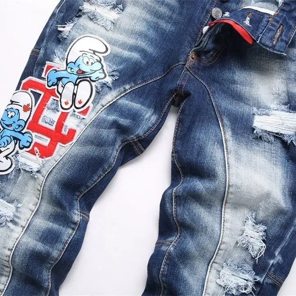 P186 💰 D2 new embroidered men's ripped trendy jeans, elastic personalized patches, slim fit, beggar's pants with small feet, top-quality materials, super soft high cotton washed denim fabric, each piece of washed denim fabric costs up to three times more than the conventional process. The touch is extremely delicate and the texture is very good. The whole body is simple and elegant. The back pocket of the trousers uses high-end direct injection technology. It is extremely exquisite. Full marks for details. Color: Picture color Size: 30-32-34-36 (corresponding to M-L-XL-XXL)