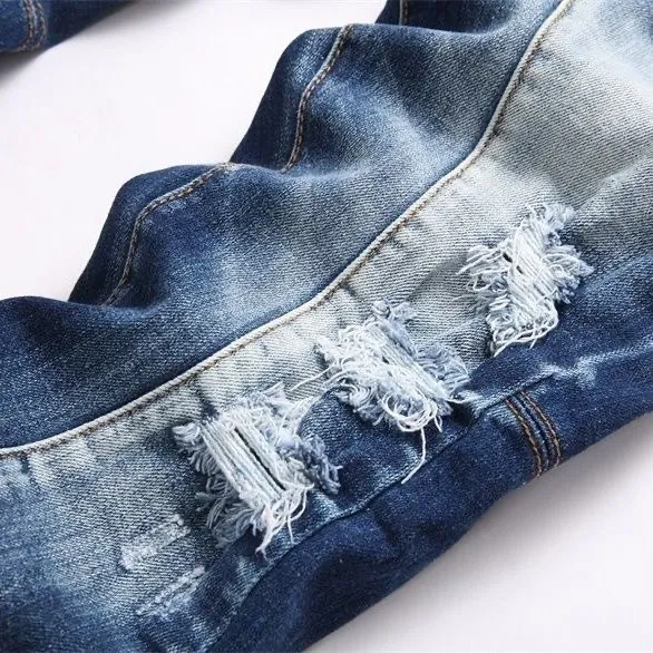 P186 💰 D2 new embroidered men's ripped trendy jeans, elastic personalized patches, slim fit, beggar's pants with small feet, top-quality materials, super soft high cotton washed denim fabric, each piece of washed denim fabric costs up to three times more than the conventional process. The touch is extremely delicate and the texture is very good. The whole body is simple and elegant. The back pocket of the trousers uses high-end direct injection technology. It is extremely exquisite. Full marks for details. Color: Picture color Size: 30-32-34-36 (corresponding to M-L-XL-XXL)
