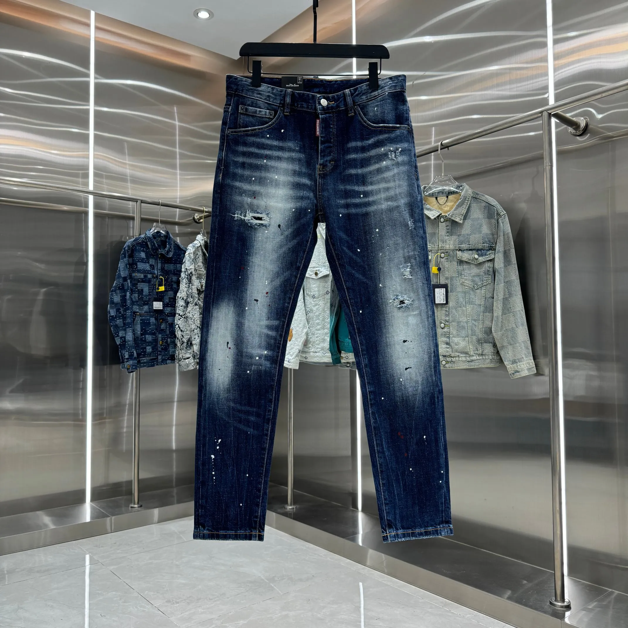 P300 DSQUARED2 graffiti hole washed craft street fashion slim fit stretch jeans color blue size 30 32 34 36 38 40
