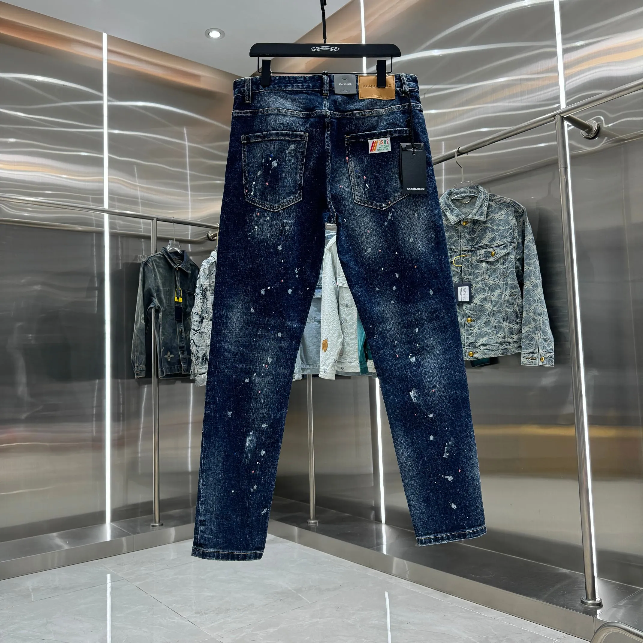 P300 DSQUARED2 Graffiti hole craft street fashion slim fit stretch jeans Color Blue Size 30 32 34 36 38 40