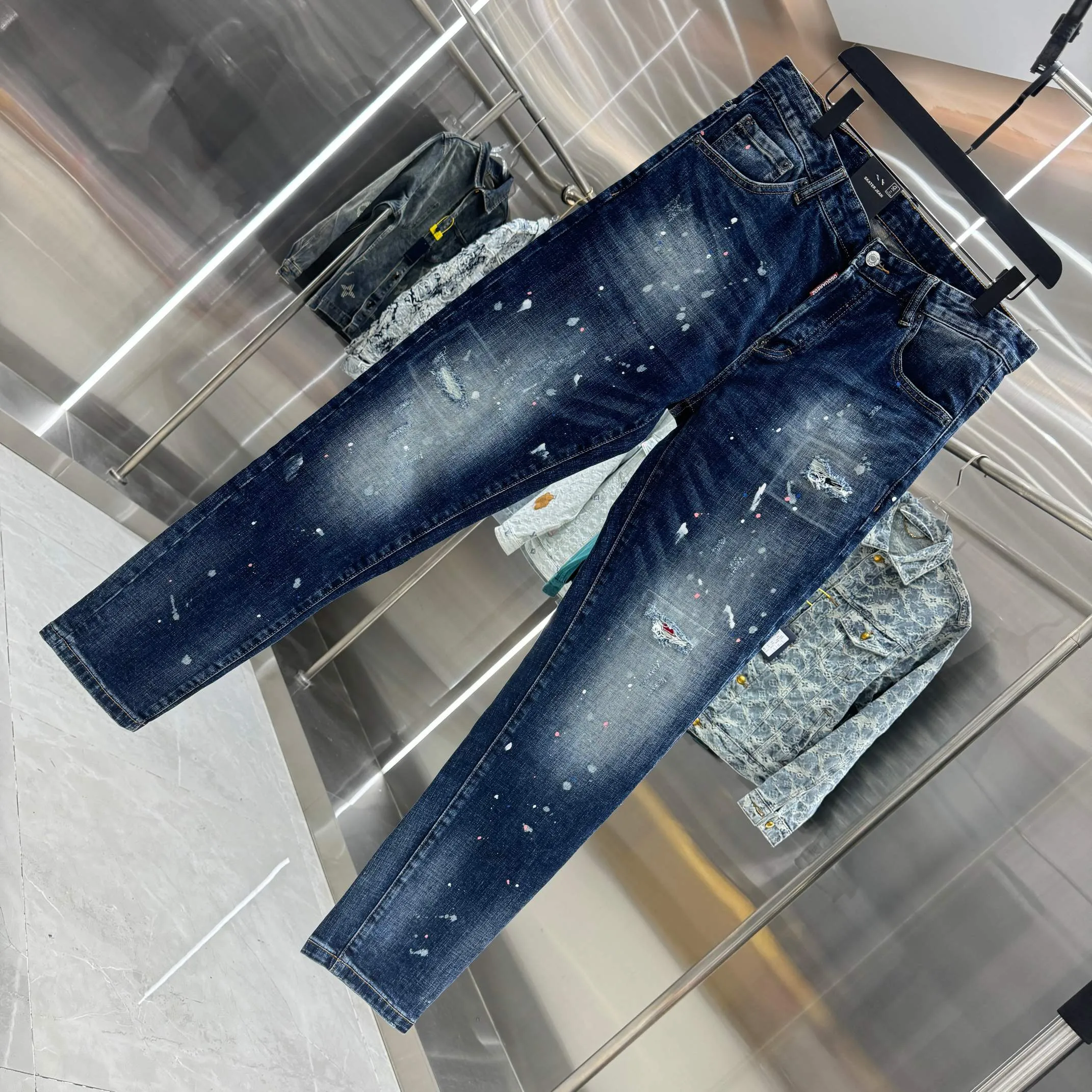 P300 DSQUARED2 Graffiti hole craft street fashion slim fit stretch jeans Color Blue Size 30 32 34 36 38 40