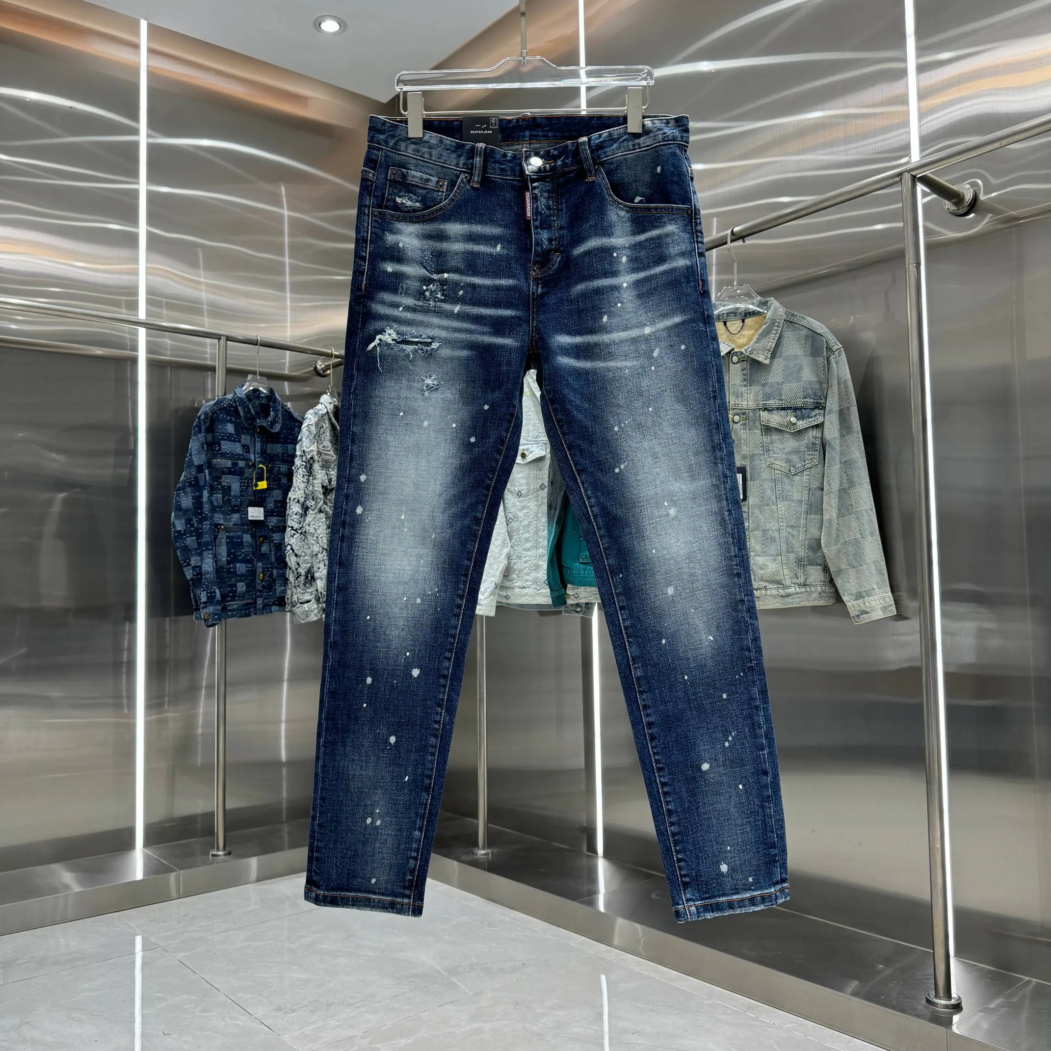 P300 DSQUARED2 graffiti hole washed craft street fashion slim fit stretch jeans color blue size 30 32 34 36 38 40