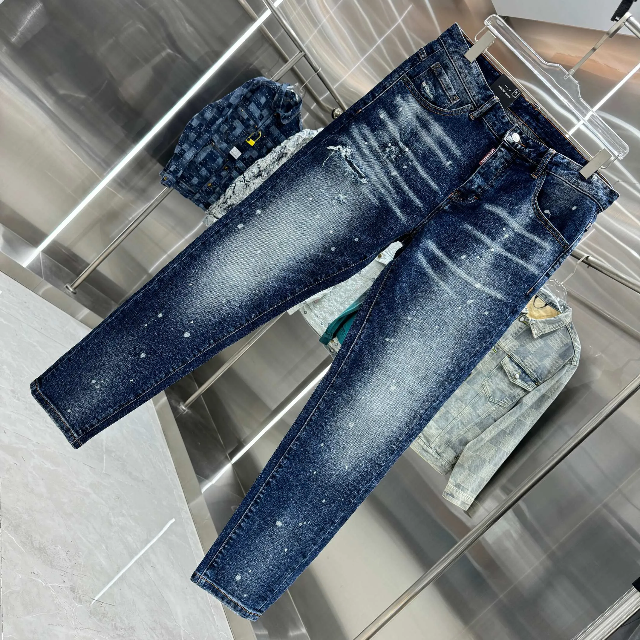 P300 DSQUARED2 graffiti hole washed craft street fashion slim fit stretch jeans color blue size 30 32 34 36 38 40