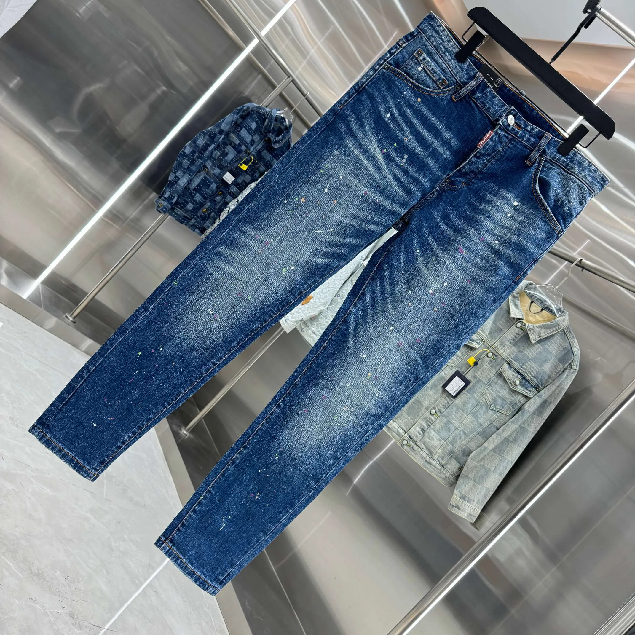 P300 DSQUARED2 Graffiti washed craft street fashion slim fit stretch jeans Color Blue Size 30 32 34 36 38 40