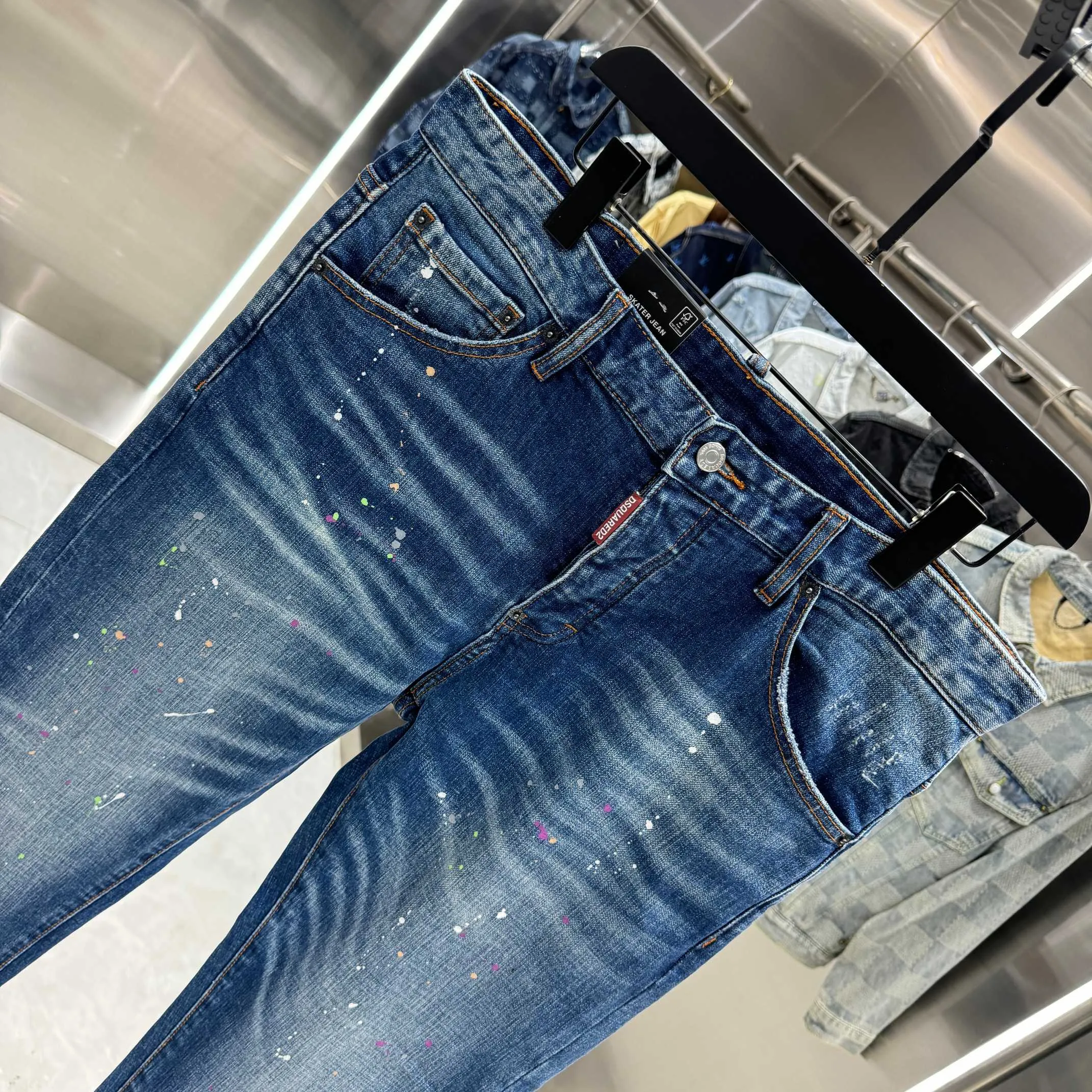 P300 DSQUARED2 Graffiti washed craft street fashion slim fit stretch jeans Color Blue Size 30 32 34 36 38 40
