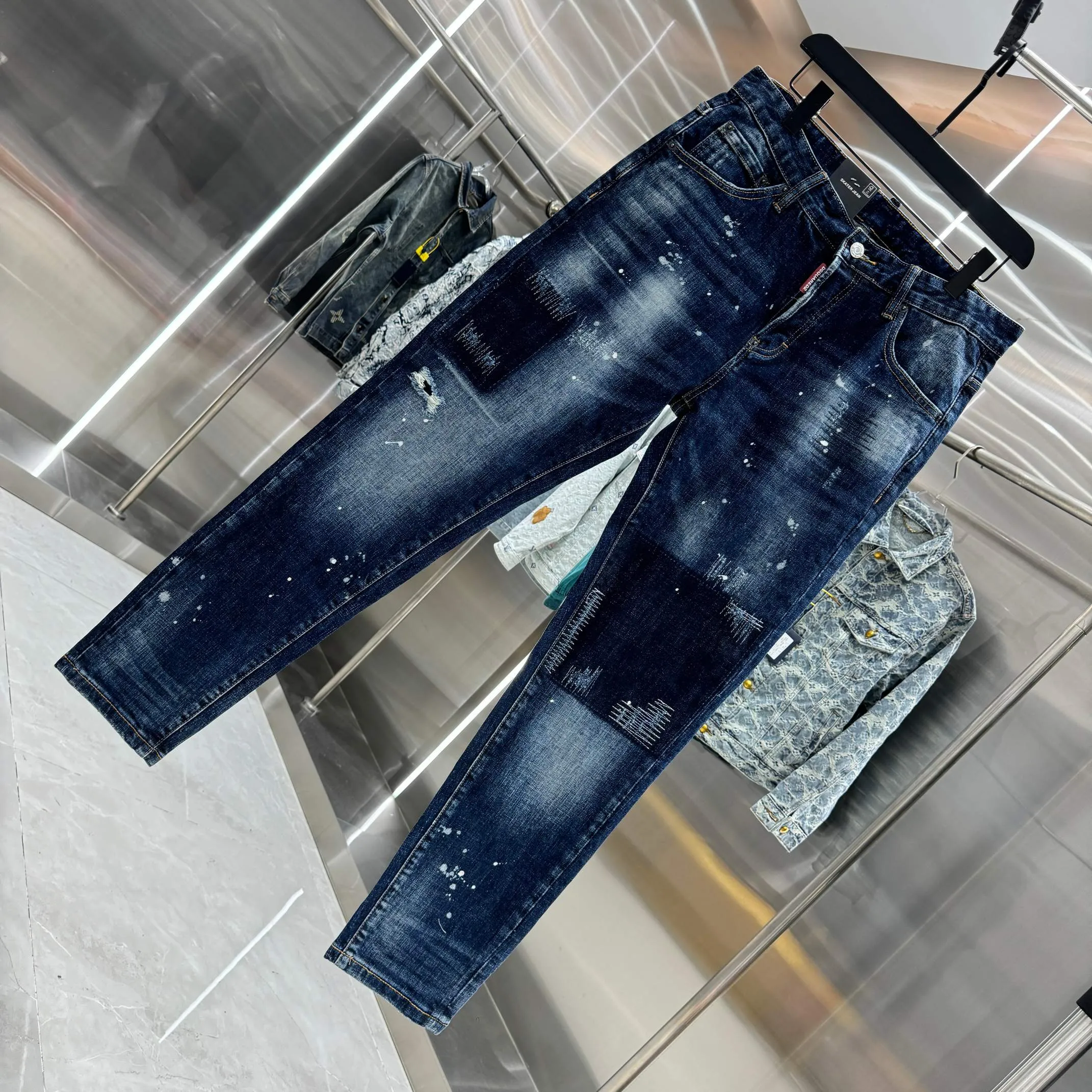 P300 DSQUARED2 graffiti hole washed craft street fashion slim fit stretch jeans color blue size 30 32 34 36 38 40