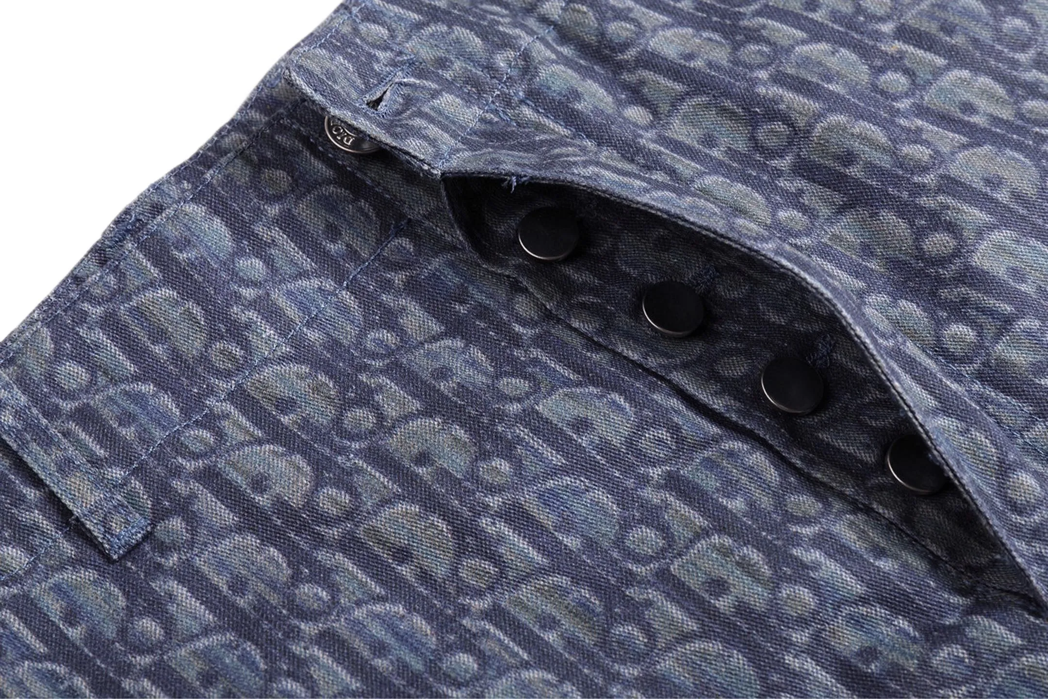 🅿️530 [Exclusive supply] CD full-print cotton double-pocket cargo shorts. Original purchase and development for 17500. The fabric is made of customized twill cotton 10*10 cotton (different from market fabrics), cloth printing, positioning cutting bed, customized leather label, customized I-buckle, customized rope, customized trademark Size: 46.48.50.52