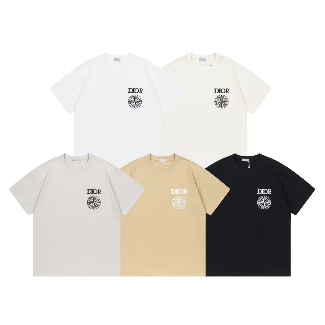 🅿️170 Dior Dior joint stone island series 2025 new three-dimensional silicone letter logo Uniform short-sleeved T-shirt for men and women ·Customized 280 grams of 100% double yarn pure cotton fabric ·Defined dyeing of 32 double-strand threads ·Laser three-dimensional convex glue technology ·Collar label, hangtag, main mark and three labels complete Color: Gray Size: XS S M L