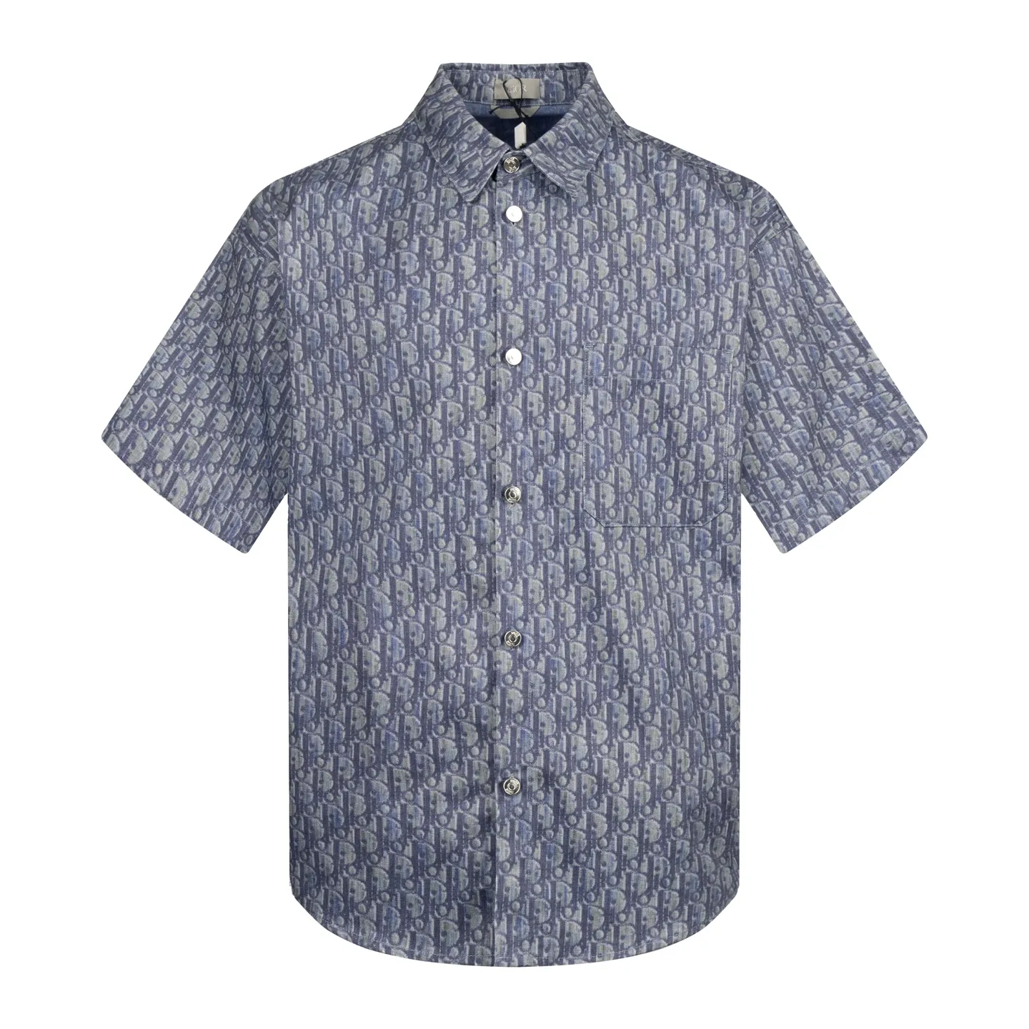 🅿️480 [Exclusive supply] CD full-print cotton twill printed short-sleeved shirt. The original version was purchased and developed in 20553. The fabric is 365g. The 7*7 cotton twill gauze fabric is custom-dyed with AB color according to the Y version of the bulk fabric color. It uses a digital direct-injection printing process with paint to scan all flower positions of the Y version. On each piece of paper, hand-painted printing sketches are used. For bulk products, the cloth-on-cut printing method is adopted. All the cut-out sketches are adjusted according to the size changes to ensure consistent printing effects for each size. The cut-outs are accurately cut using the laser burning process, and are equipped with aluminum alloy I-shaped buckles with letter logos. Size39-40-41-42