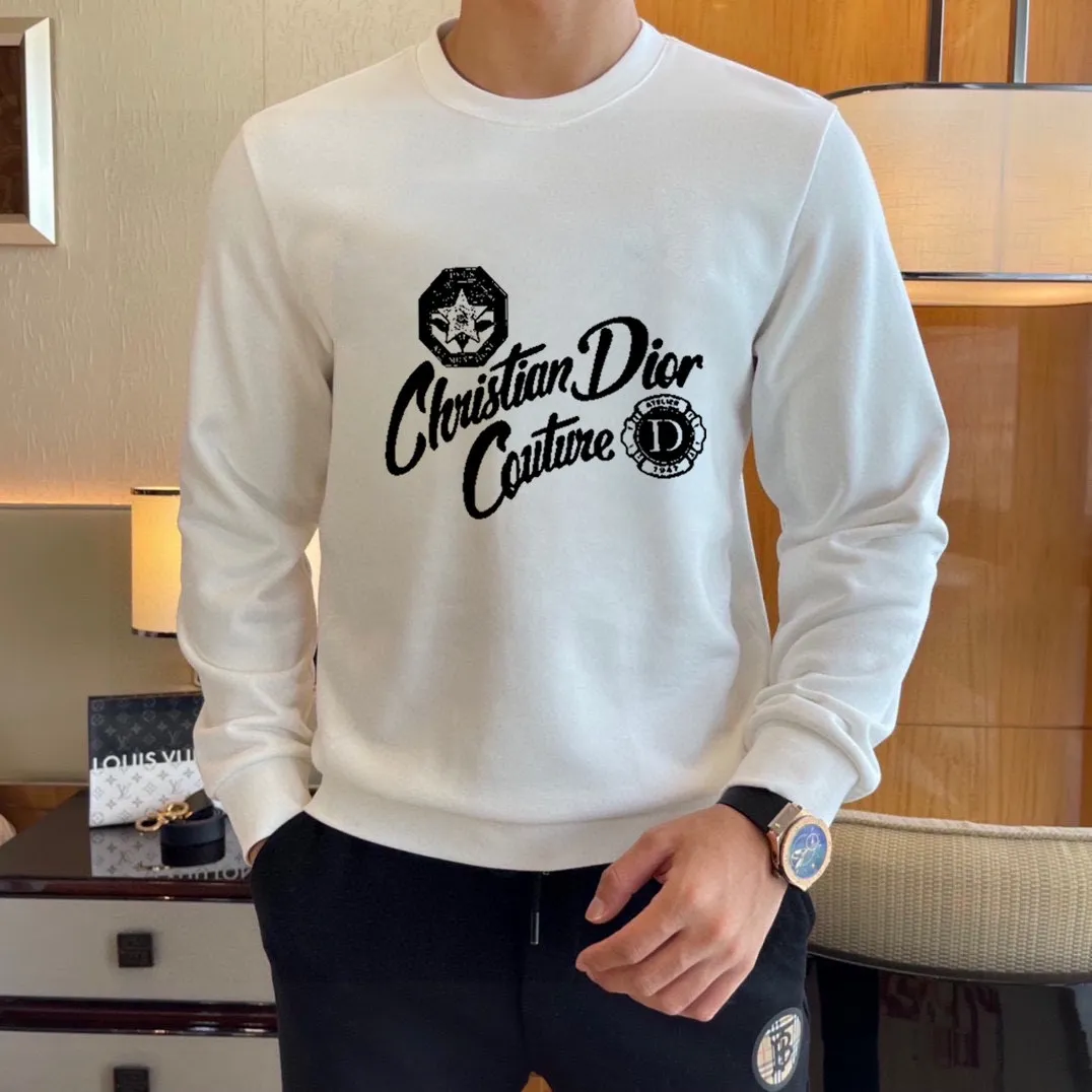 🅿️220 brand [DIOR Dior] (good news for fat people) 2025ss autumn latest long-sleeved round-neck sweatshirt, on sale simultaneously on the official website. Refreshing and breathable. Made of top Tencel Roman. Comfortable and soft. 3D three-dimensional clarity. Super fashion sense. Great for gifting and keeping for yourself. Size: M-5XL (can wear up to 220 pounds)
