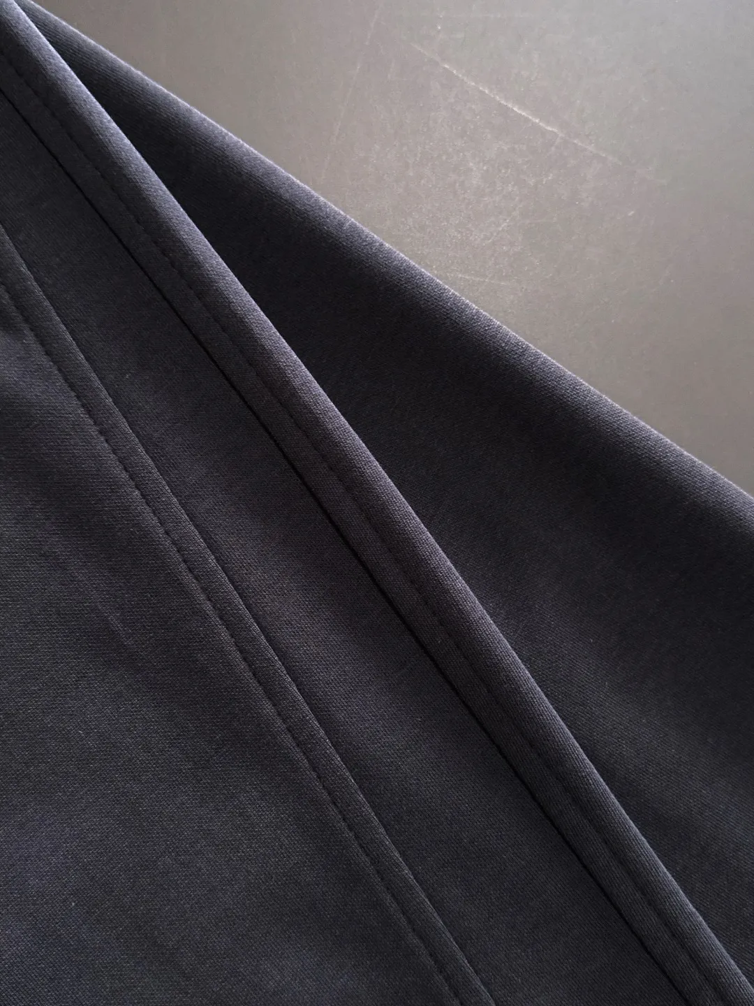 🅿️400 next day shipping Dior 2025 spring and summer new elastic band casual pants, thin counter custom fabrics, high breathability and comfort, impeccable details, brand element design concept, reflecting high quality. It feels delicate and soft! It presents a casual cut and the upper body shape is great! Size: M-4XL