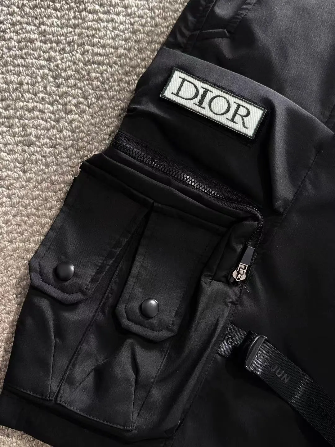 🅿️360 next day shipping DIOR Dior Heavy Industry Design Functional Workwear 2025 Men's Summer Multi-Pocket Paratrooper Pants Loose Sports Five-Fifth Pants Trendy Brand Medium Pants Size M-3XL