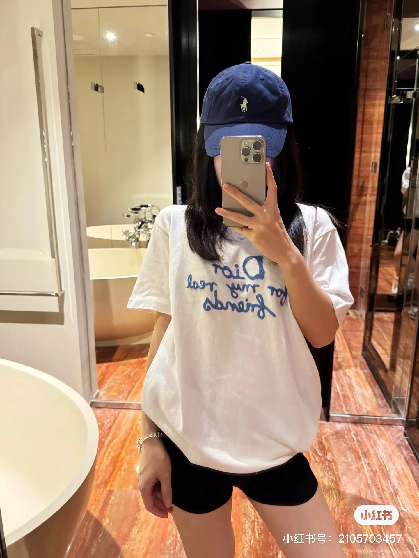 🅿️138 M238#Dior•🇫🇷25ss new linen cotton thin round neck short-sleeved T-shirt ✅✅✅Ready stock Focus on quality Feel free to compare Size: S M L Color: White Black