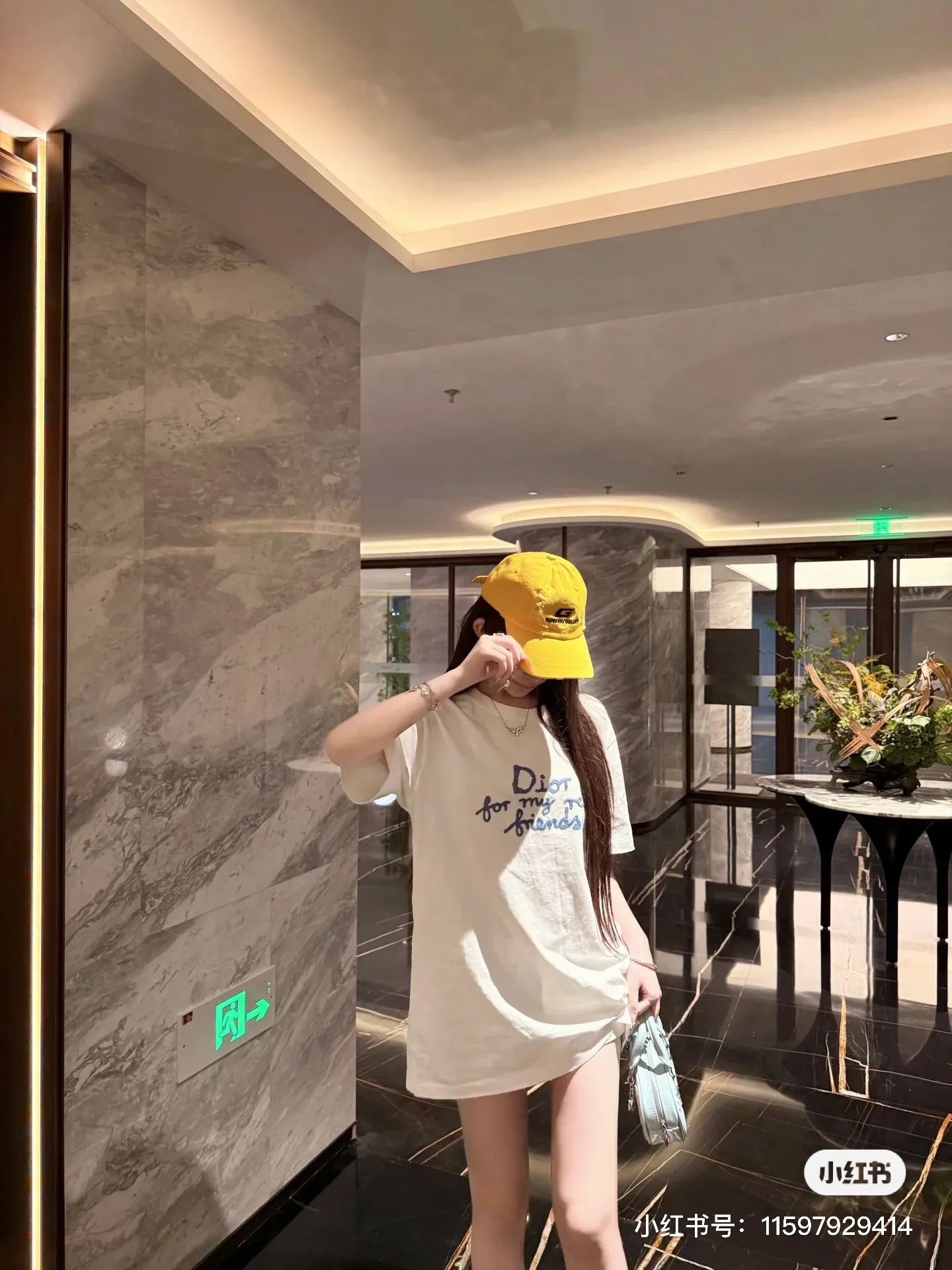 🅿️138 M238#Dior•🇫🇷25ss new linen cotton thin round neck short-sleeved T-shirt ✅✅✅Ready stock Focus on quality Feel free to compare Size: S M L Color: White Black