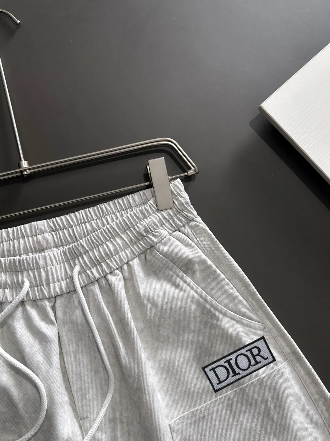 🅿️330 Next day shipping High-end goods Dior 2025 spring and summer new elastic band casual shorts, custom-made fabrics at the counter. High breathability and comfort, impeccable details, brand element design concept, reflecting high quality. It feels delicate and soft! It presents a casual cut and the upper body shape is great! Size: M-3XL