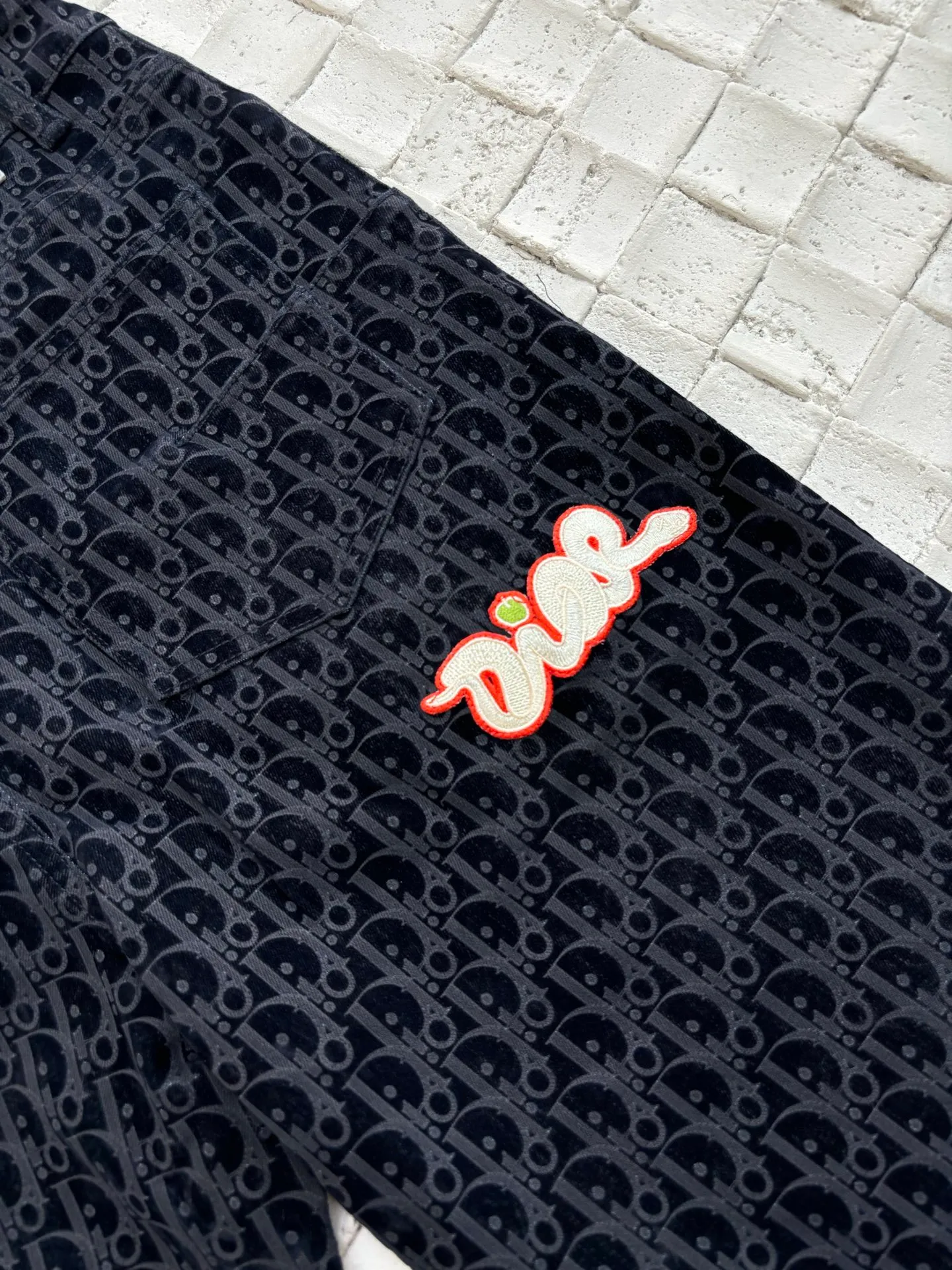 🅿️530 Dio*/Dior 25ss new Year of the Snake letter embroidered cotton blend denim trousers Size: S/M/L/XL