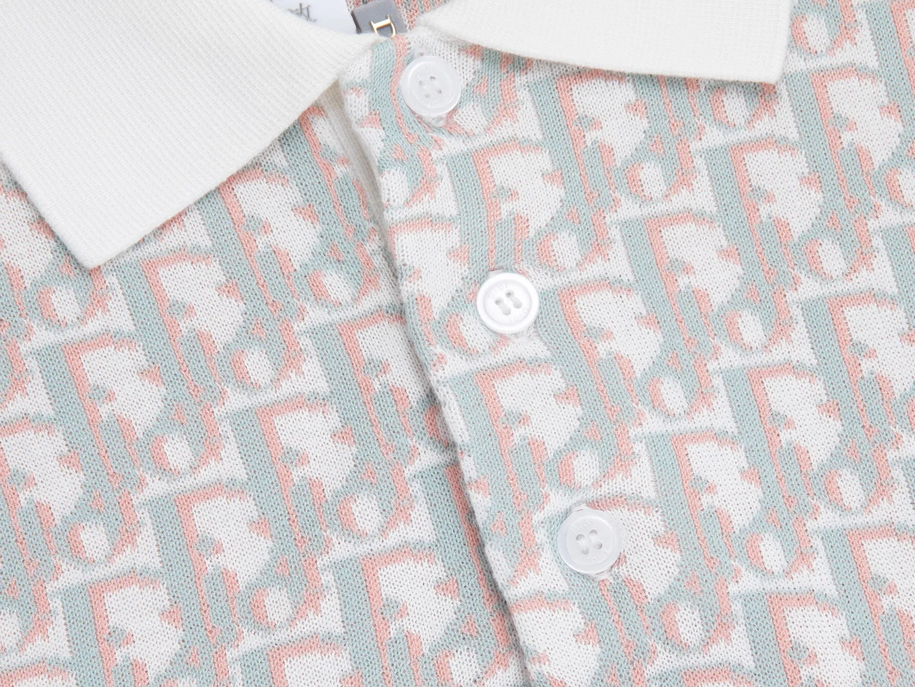 🅿️340 (ZP version) -Dior official website classic letter jacquard Tencel knitted short-sleeved Polo shirt, same style for men and women -Using ZP custom-dyed Tencel knitted fabric, threads are custom-dyed in the same cylinder with zero color difference, full set of accessories customized to distinguish the market currency, welcome to compare -Color Black White -Size S M L XL
