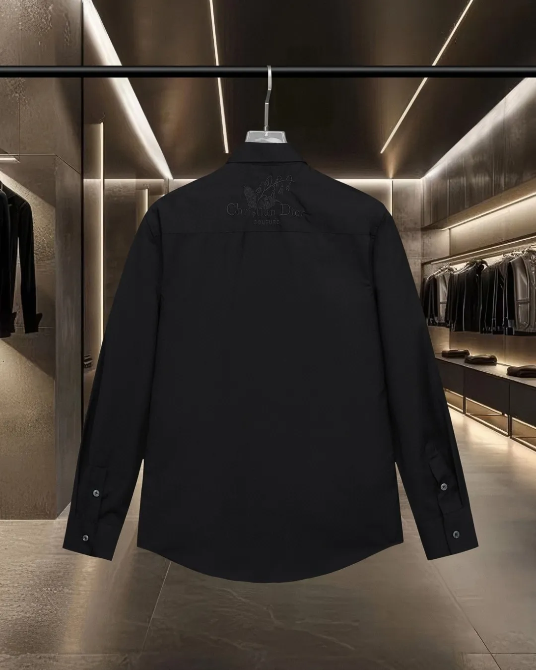 🅿️336 DIOR 🔥Breaking hot style, floral chest pockets 🌸letter logo embroidered long-sleeved shirt, 2025ss official website new long-sleeved shirt, exquisite embroidered logo, high-end version, in-store customized fabrics, highly breathable and comfortable, exquisitely crafted, with impeccable detail processing, ✅customized logo engraved buttons, complete with three labels. Brand element design concept reflects high quality. It feels delicate and soft! It presents a casual cut and the upper body shape is great! 🐍Size: M-XXL