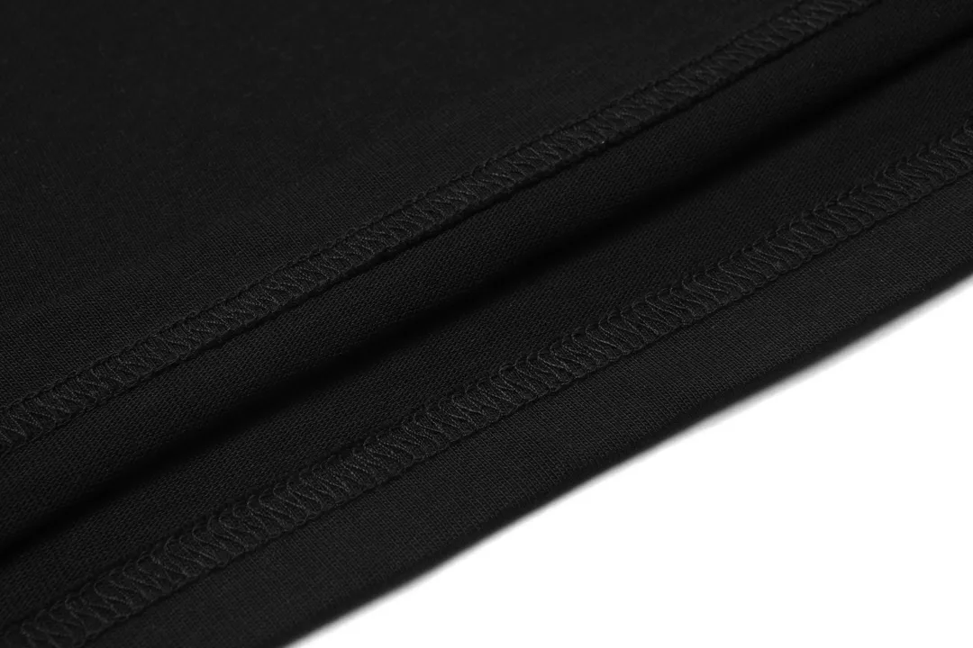 🅿️170 Dior 2025 new high-density embroidered hot-printed letter logo, same style for men and women, short-sleeved T-shirt ·Customized 260g 100% double yarn pure cotton fabric ·Imported Tajima machine embroidery process ·Defined dyeing of 32 double-strand threads ·Complete collar label, hangtag, main mark and three labels Color: black Size: XS S M L