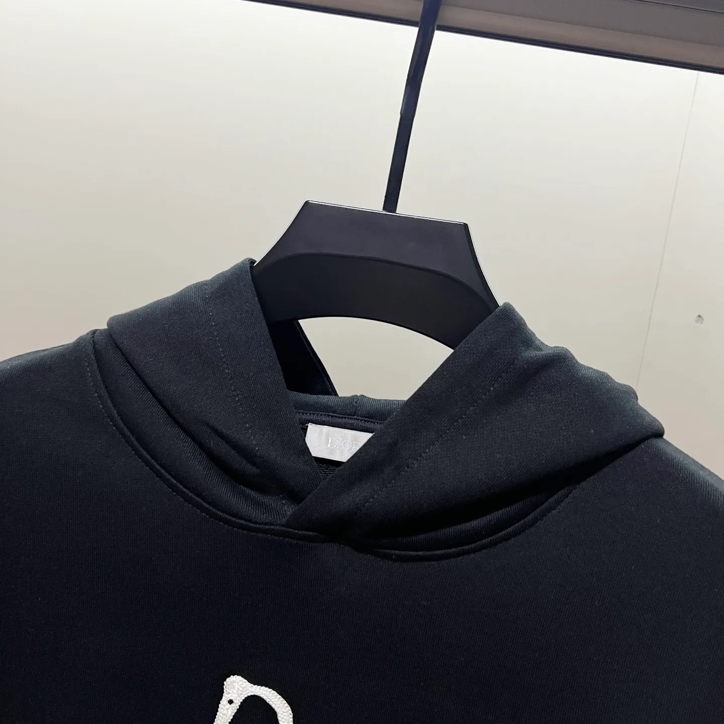 🅿️290 DIOR/Dior 420g pure cotton fabric hooded sweatshirt, classic rope embroidery signature on the chest ✍️letter LOGO logo technology, official synchronization, high version, high quality, fashionable personality, versatile trend, pure original quality, original fabric, tag, collar label, washed wheat, three standards complete, color: black, apricot, blue. Size: XS-L