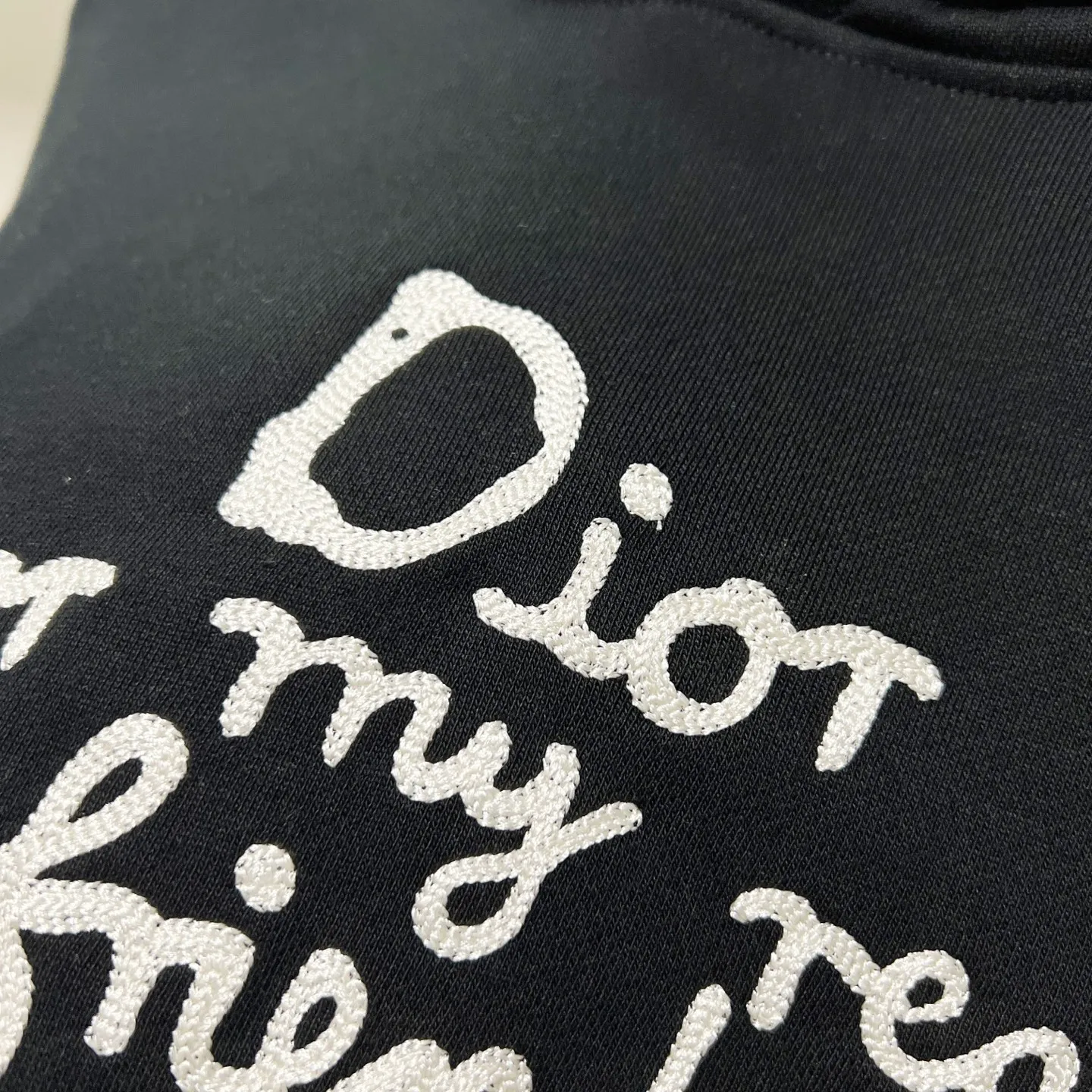 🅿️290 DIOR/Dior 420g pure cotton fabric hooded sweatshirt, classic rope embroidery signature on the chest ✍️letter LOGO logo technology, official synchronization, high version, high quality, fashionable personality, versatile trend, pure original quality, original fabric, tag, collar label, washed wheat, three standards complete, color: black, apricot, blue. Size: XS-L