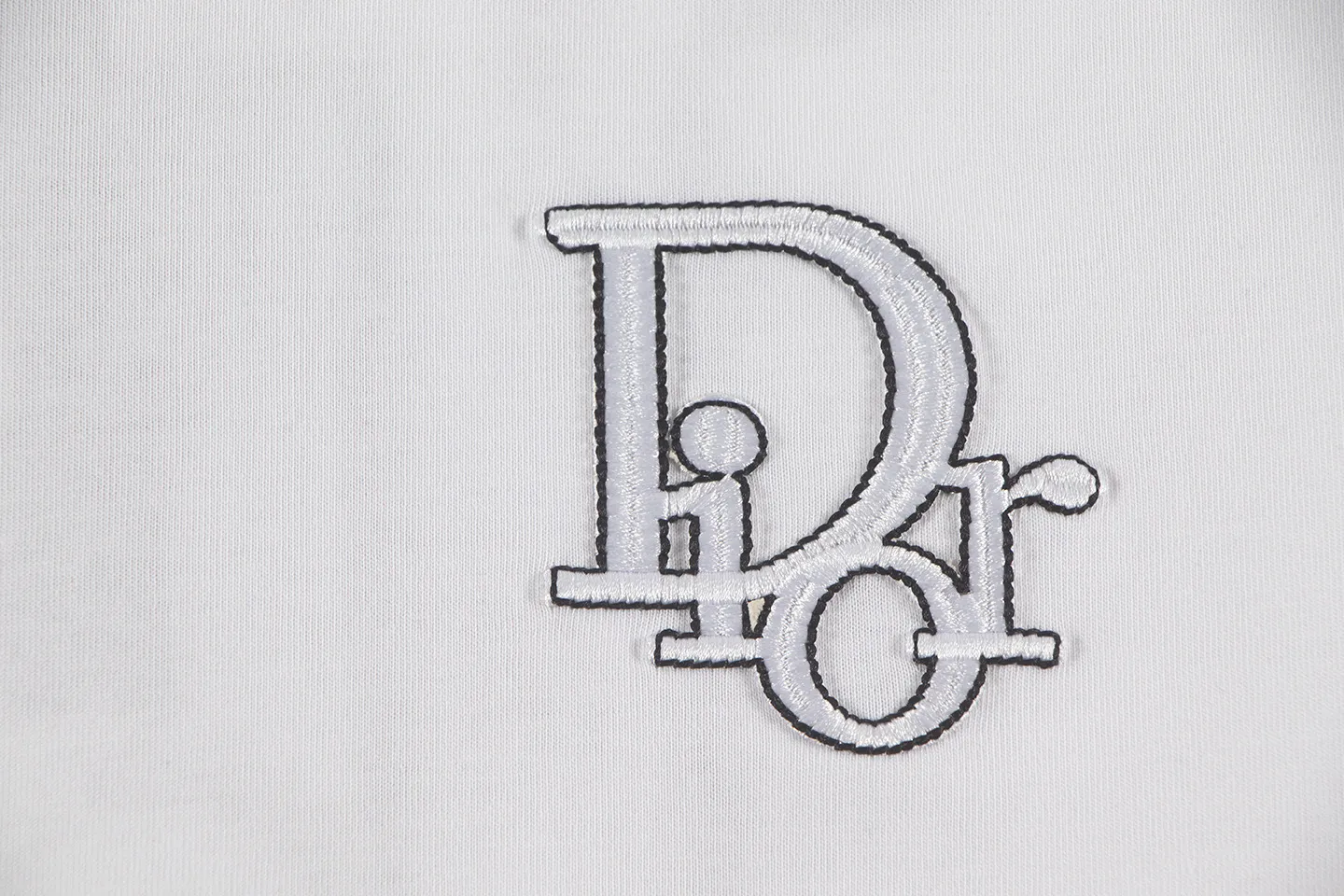 🅿️160 Dior*2026 latest short-sleeved material: high version 300g double yarn combed cotton Size: S M L XL Color: black white Style number: W3655