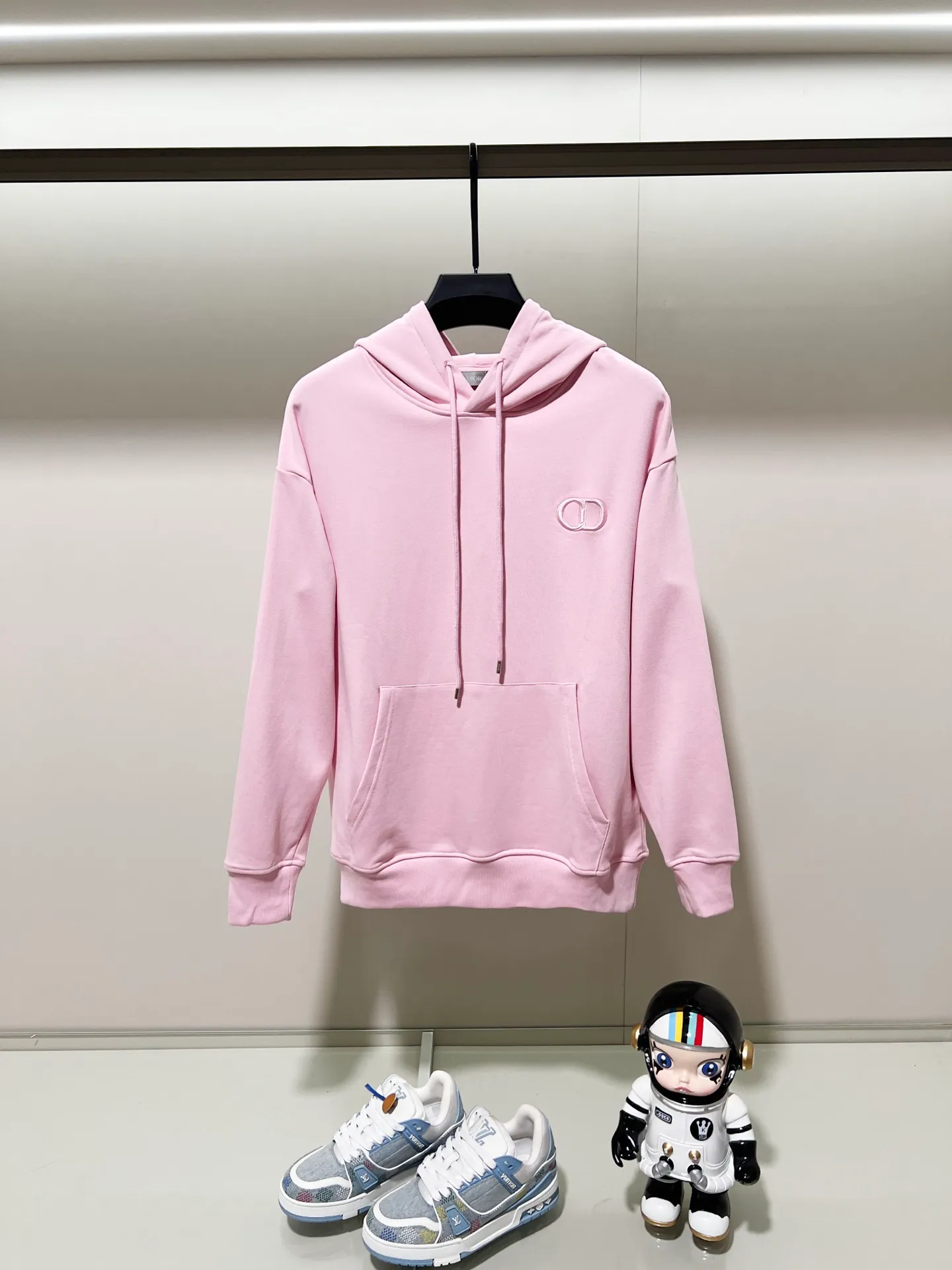 🅿️290 DIOR/Dior 420g pure cotton fabric hooded sweatshirt, classic and simple micro-label CD letter logo LOGO embroidery🪡 process, official synchronization, high version, high quality, fashionable personality, versatile trend, pure original quality, original fabric, tag, collar label, washed wheat, complete three standards, color: black, white, pink, gray, khaki. Size: XS-L