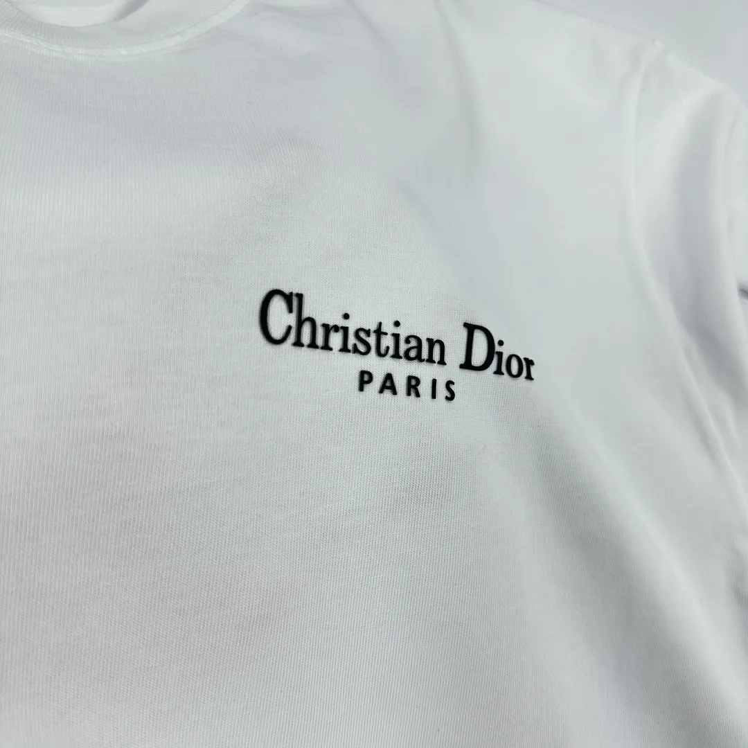 🅿️190 Dior 2025 spring and summer new style Classic CD letter flocking technology + three-dimensional silicone Black and white simple and elegant Customized double yarn plain cotton fabric Short-sleeved T-shirt Unisex Color: Black White Size: S (90-130 catties) M (120-150 catties) L (140-165 catties) XL (160-180 catties) XXL (180-210 pounds)