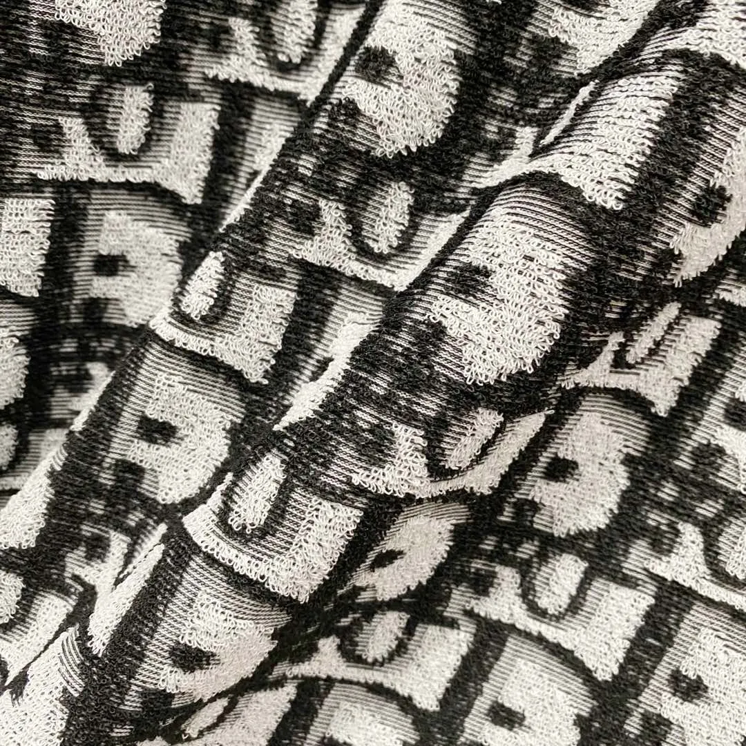 🅿️180 DIOR 260g round neck short-sleeved T-shirt, towel fabric with presbyopic letters LOGO printed all over, official synchronization, high version, high quality, fashionable personality, versatile trend, pure original quality, original fabric, tag, collar label, washed wheat, complete three standards, color: black, blue, light green. Size: XS-L