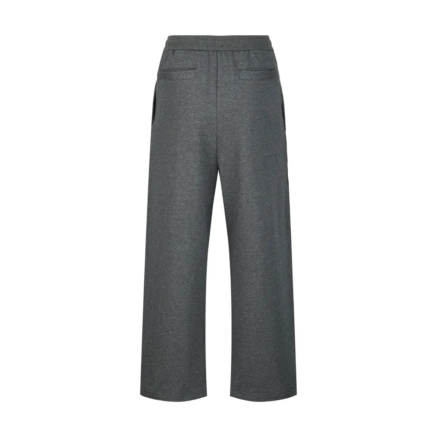 🅿️420 CD 25FW solid color trousers with logo embroidery (dark gray). The original version was purchased and developed for 19,500. The fabric is made of 380g terry fleece fabric and the fabric is made of long yarn Pima cotton original customized floral gray. The thread adopts 2*2 double yarn thread, and the thread is made of pure yarn. It can fix the fabric at high temperature and not deform after long-term wear. The embroidery uses internal double-needle embroidery method, and the reverse side is embroidered to create a seam effect. The zipper adopts original authentic YKK rubber tooth zipper. These CD Icon semi-grip trousers give a classic piece a modern twist. Crafted from gray cotton fleece in an oversized fit, it's uniquely embellished with debossed CD icon embroidery. Can be paired with the same style POLO zippered sweatshirt to create a distinctive modern look. Decorated with debossed embroidered CD icon, ribbed waistband and wide opening. 100% cotton. Size:S-M-L-XL