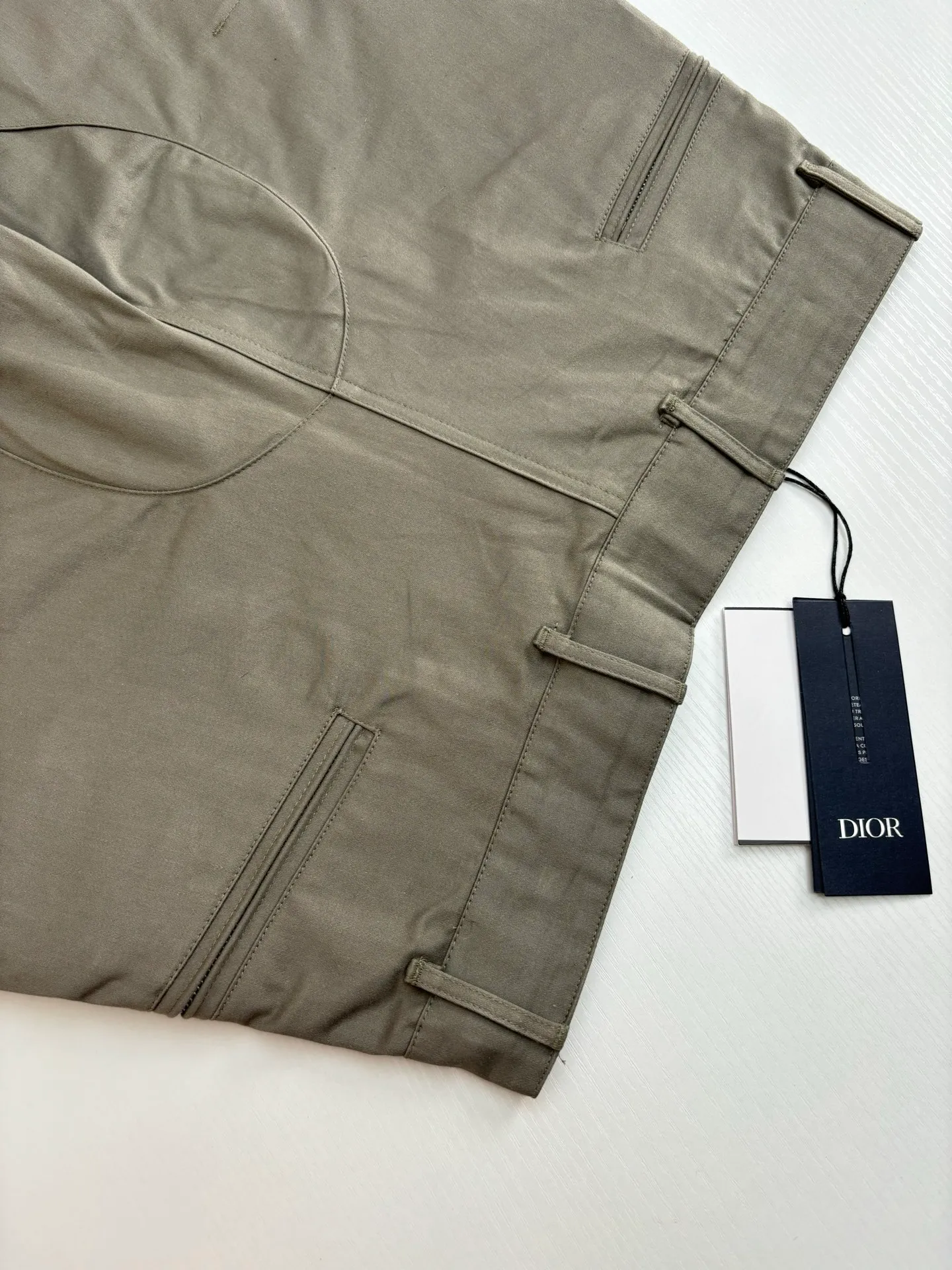 🅿️550 Dio*/Dior 25Ss Stone Island co-branded multi-functional shorts, custom-woven and dyed technical canvas fabric, Stone Island policy armband, custom-woven flat machine rib, perfect restoration, mold opening, latest co-branded hardware Sizr: S/M/L/XL