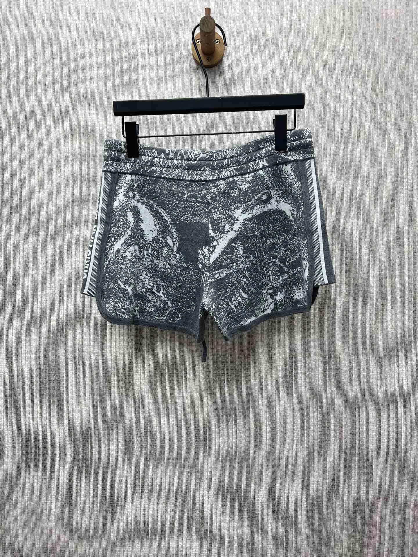 🅿️680 complete set of Dior 25ss new letter logo Rui jungle jacquard loose knitted shorts Size: S.M.L.