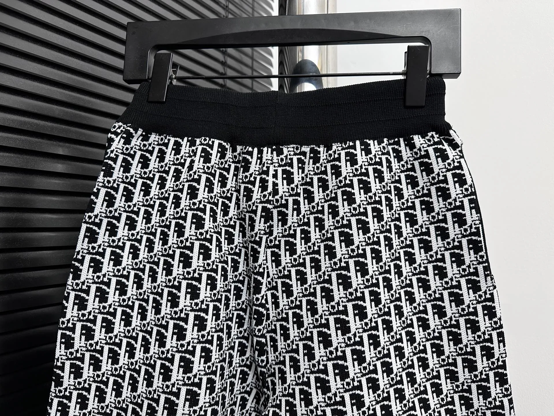 🅿️180 【DiOR】Dior 25ss new knitted shorts with classic logo. Delicate feel, a must-have item in summer, and the upper body effect is super handsome! Size: S-XL