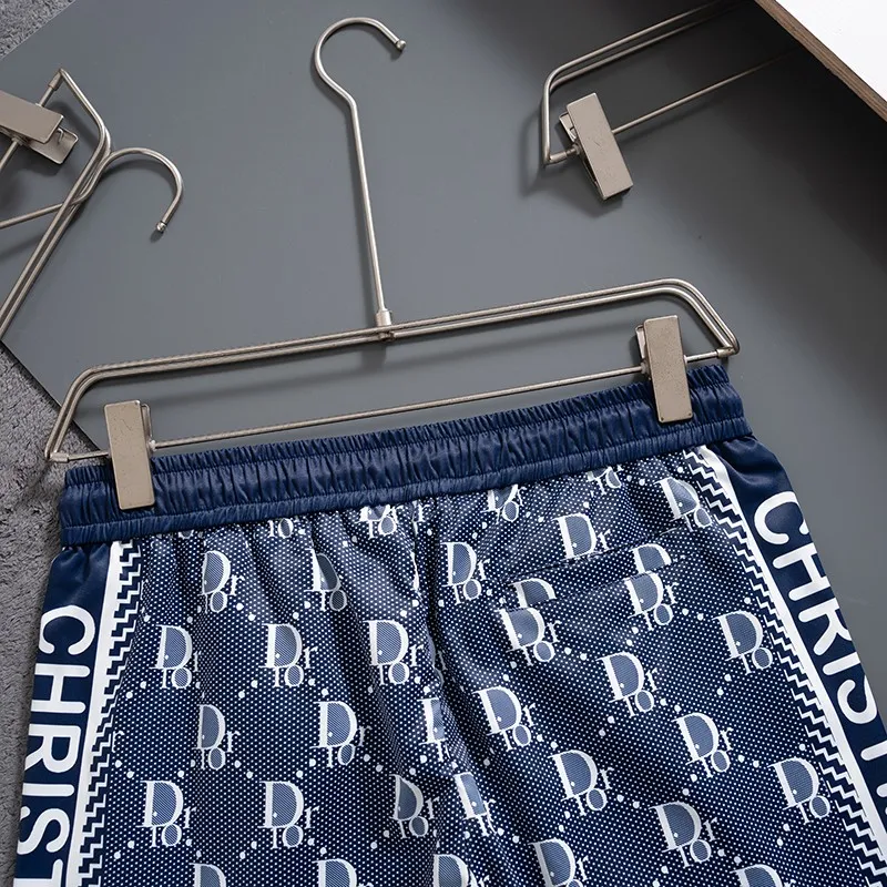 🅿️130 #V2528 [Restock all year round] Dior 2025 latest style shorts and beach pants, a must-have for beach travel, high-order original hardware! The upper body effect is super positive, and the leg lines are fully highlighted. The texture of imported quick-drying fabrics is tight and delicate, and the panoramic high-definition logo design makes the upper body very comfortable and stylish. It is also extremely practical and versatile. It is worth buying! Size: M L XL XXL 3XL