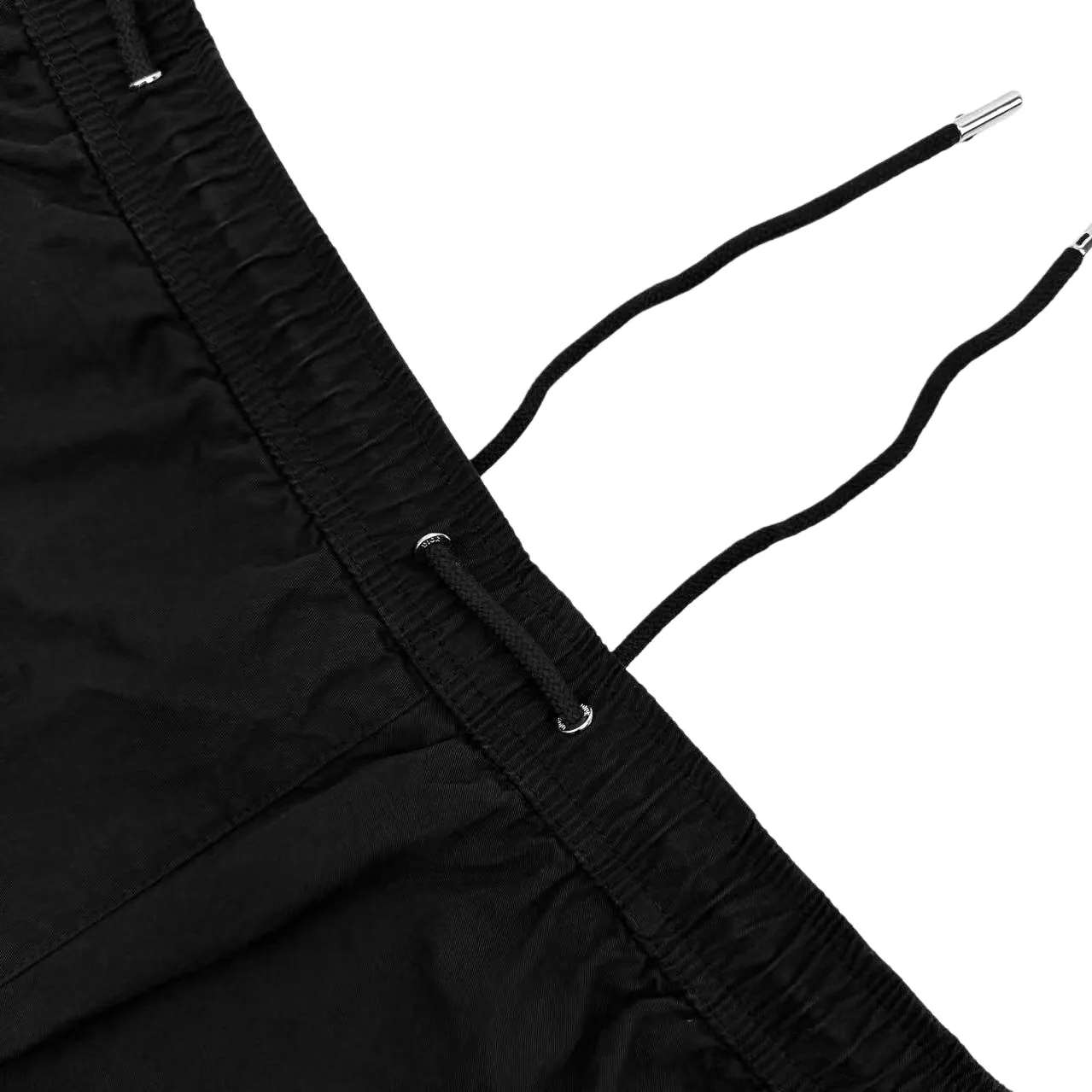 🅿️430 CD 1947 letter embroidered drawstring trousers. Original purchase and development of 11,500. The fabric is made of custom-made shadow cotton twill brocade. Light and elegant, comfortable and close to the skin. Classically dressed in pure black, it outlines the calm style of modern men. The ultimate sense of purity. The side is decorated with Dior Mountain embroidery to enhance the style. It shows the alpine spirit and inspiration from Dior. The classic logo of couture style is penned by the zipper side pocket. Outline the exquisite edge of minimalism, a delicate balance between tough mechanical sense and soft charm, a low-key luxury style, the king of versatility, full of charm, using imported machine embroidery technology, using advanced computer control system and precise mechanical components to realize Dior Mountain embroidery work with high precision, smooth and delicate lines, all washed fabrics, better hand feel, not easy to deform, not easy to shrink, not easy to fade, and maintain long-term beauty. Size:44-46-48-50