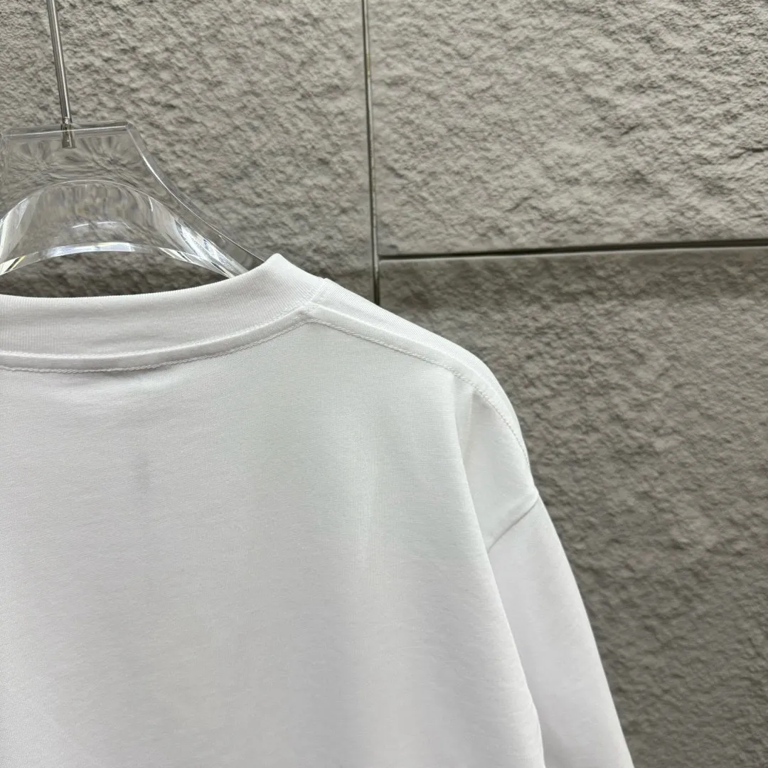 🅿️180 Dio*Dior* 2025 Spring and Summer Style Blue letters printed personalized logo Customized double yarn plain cotton fabric Short-sleeved T-shirt Uniform for men and women Color: White Black Light Blue Size: S (90-130 catties) M (120-150 catties) L (140-165 catties) XL (160-180 catties) XXL (180-210 pounds)