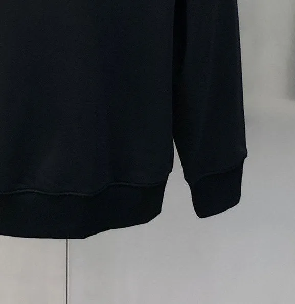 🅿️220 brand [DIOR Dior] (good news for fat people) 2025ss autumn latest long-sleeved round-neck sweatshirt, on sale simultaneously on the official website. Refreshing and breathable. Made of top Tencel Roman. Comfortable and soft. 3D three-dimensional clarity. Super fashion sense. Great for gifting and keeping for yourself. Size: M-5XL (can wear up to 220 pounds)