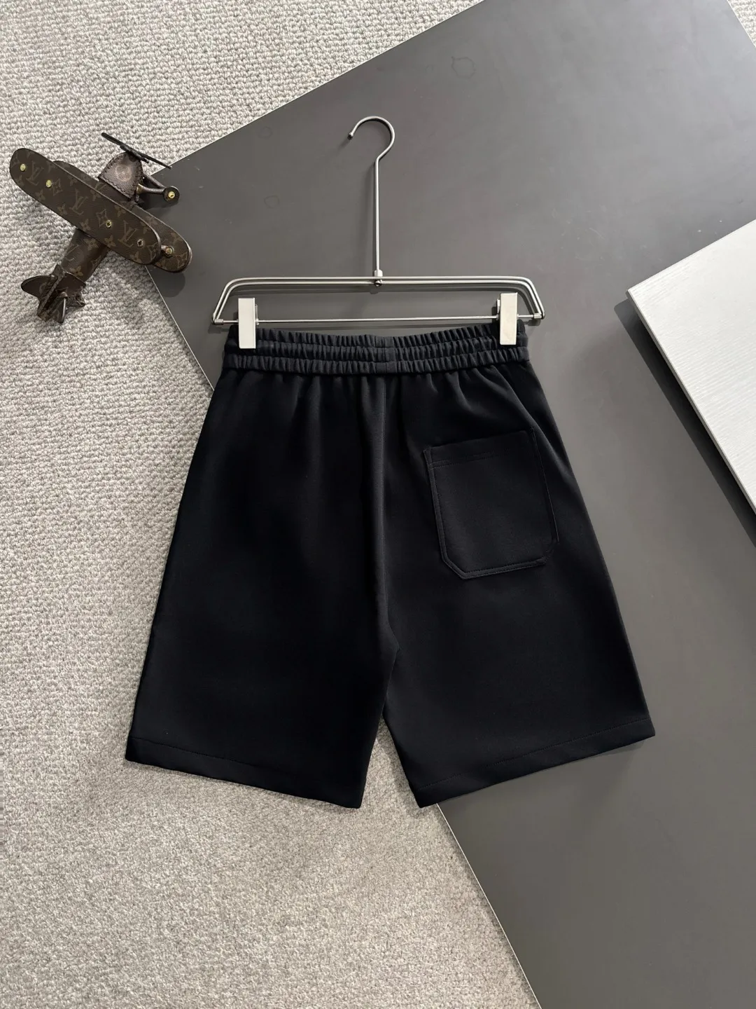 🅿️330 Next day shipping High-end goods Dior 2025 spring and summer new elastic band casual shorts, custom-made fabrics at the counter. High breathability and comfort, impeccable details, brand element design concept, reflecting high quality. It feels delicate and soft! It presents a casual cut and the upper body shape is great! Size: M-4XL