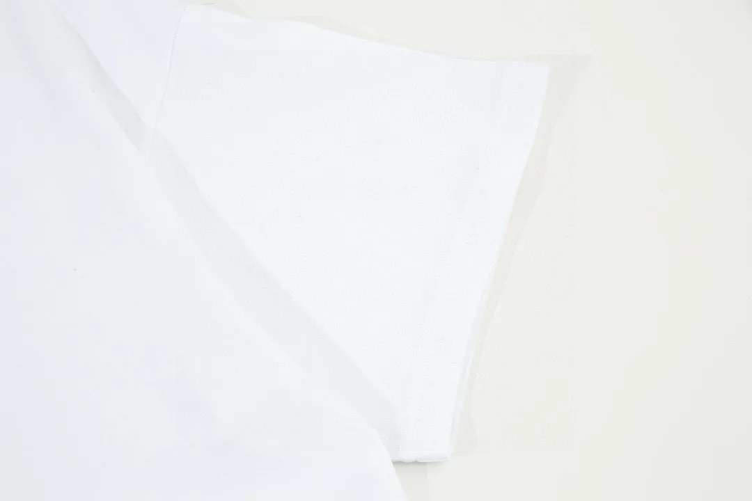 🅿️170 Dior 2025 new style embroidered 47 letter logo, same style for men and women, short-sleeved T-shirt ·Customized 280g 100% double yarn pure cotton fabric ·Dyeing 32 counts double strand thread ·Imported Tajima machine embroidery technology ·Collar label, hangtag, main mark and three labels complete Color: White Size: XS S M L
