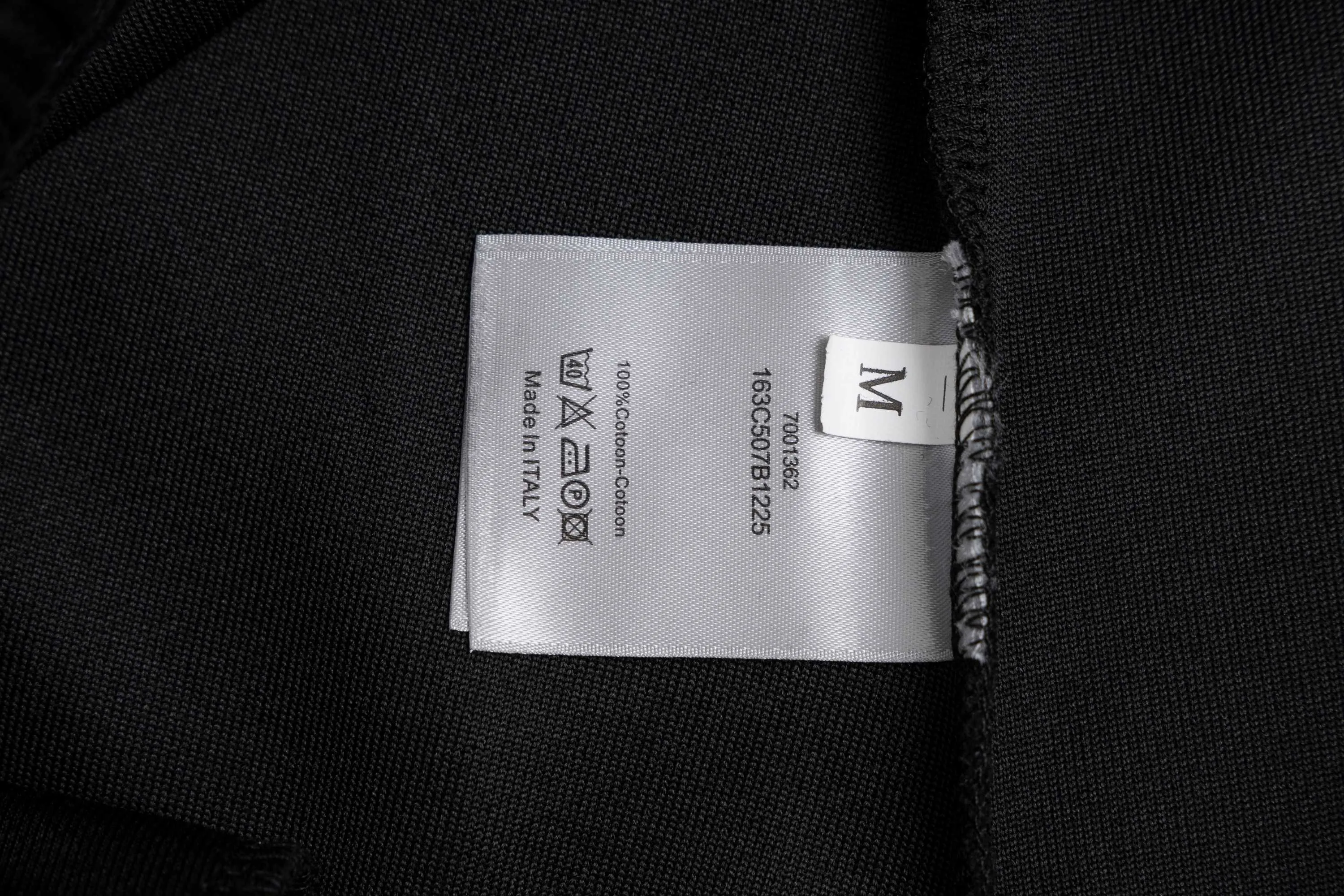 🅿️190 model number SL48 DIOR small logo embroidered side logo webbing shorts, same style for couples, no pilling, no fading, comfortable and breathable, high weight 320g composite fabric, counter synchronization, full package It is different from the fake version on the market. A pair of small shorts is rich in details, but it can also show the development strength. Sizes S-XL