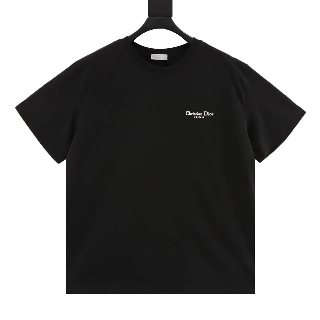 🅿️210 DIOR/Dior letter printed round neck short sleeves, made of 10S encrypted reinforced cotton and linen fabric, 250g; with 26S1×1 thread, 200g. The appearance of cotton and linen not only maintains the unique rough and crisp style of linen fabrics, but also has the soft characteristics of cotton fabrics, which improves the shortcomings of linen fabrics that are not clean enough and easy to fluff. The texture of the linen-cotton intertwined fabric is firm and smooth, and feels softer than pure linen; it is breathable and dry, can quickly discharge moisture, and does not stick to the body when sweating. size：S-L