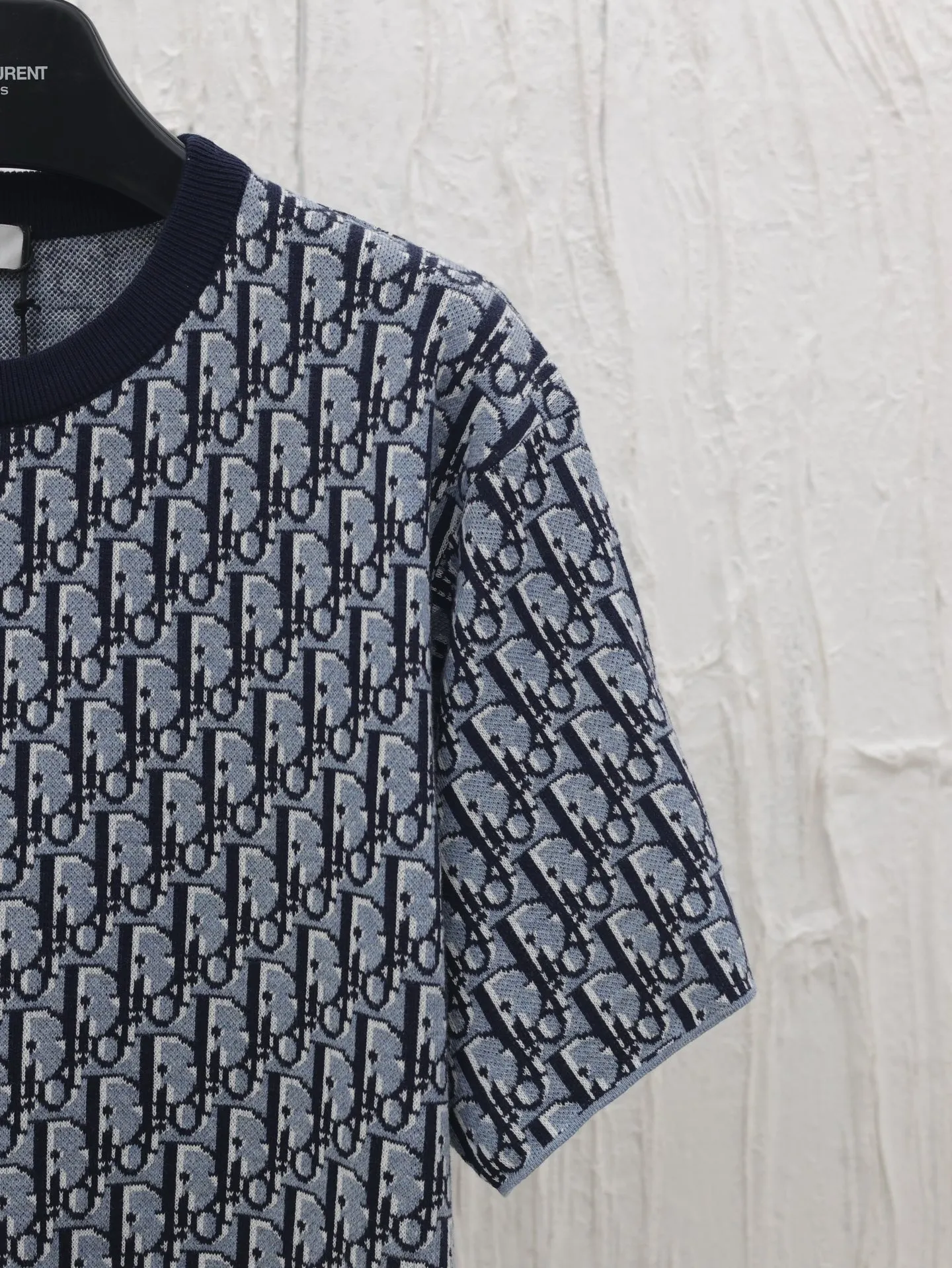 🅿️470 Dio*/Dior 25Ss new jacquard letter sweater. This sweater is decorated with classic Oblique print. Crafted from gray, blue and black cotton jacquard in a straight fit with ribbed detailing. Can be matched with various styles to show your personality Size: S/M/L/XL
